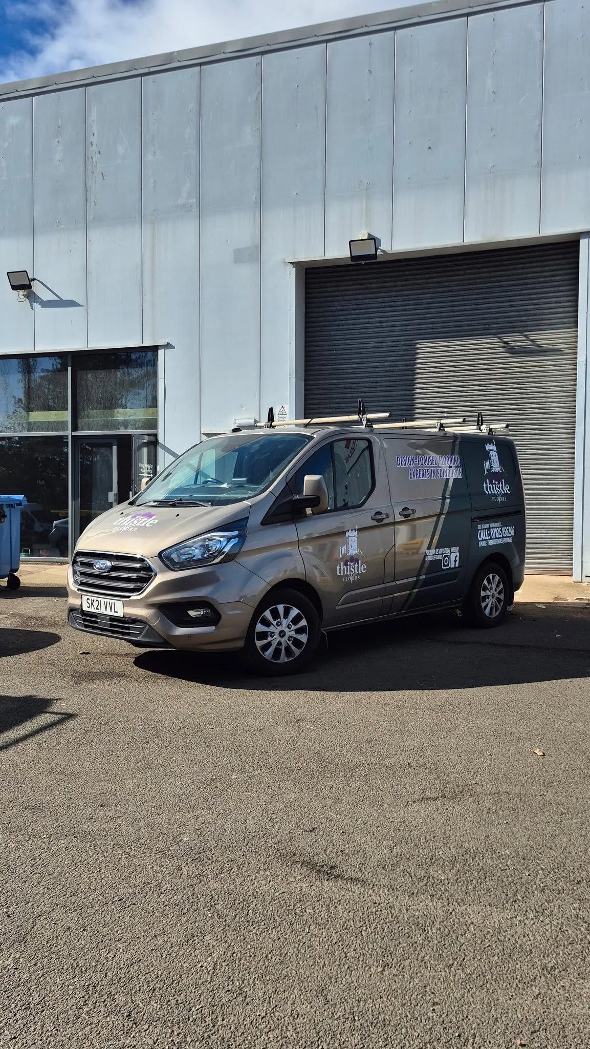 If you have a van and your business details aren&rsquo;t on it, then you, my friend, are making a huge mistake 🤯

Every single day you drive past thousands of potential customers, meaning you&rsquo;re missing out on a lot of business and leaving mon