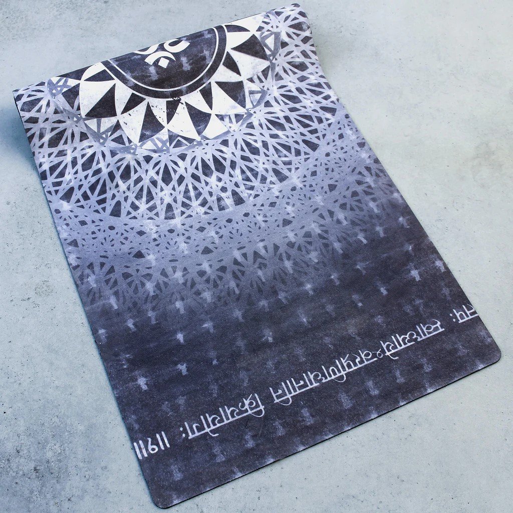 sacred_rollside01_zulily_1920pxX1920_300r_1024x1024.jpg