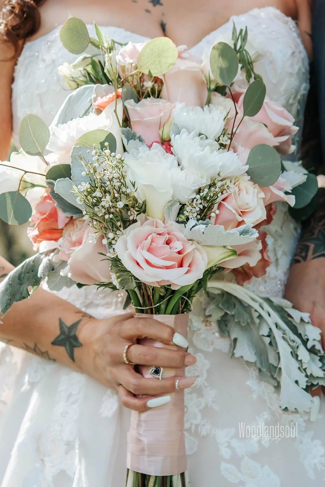 oregon-wedding-outdoor-details.jpg