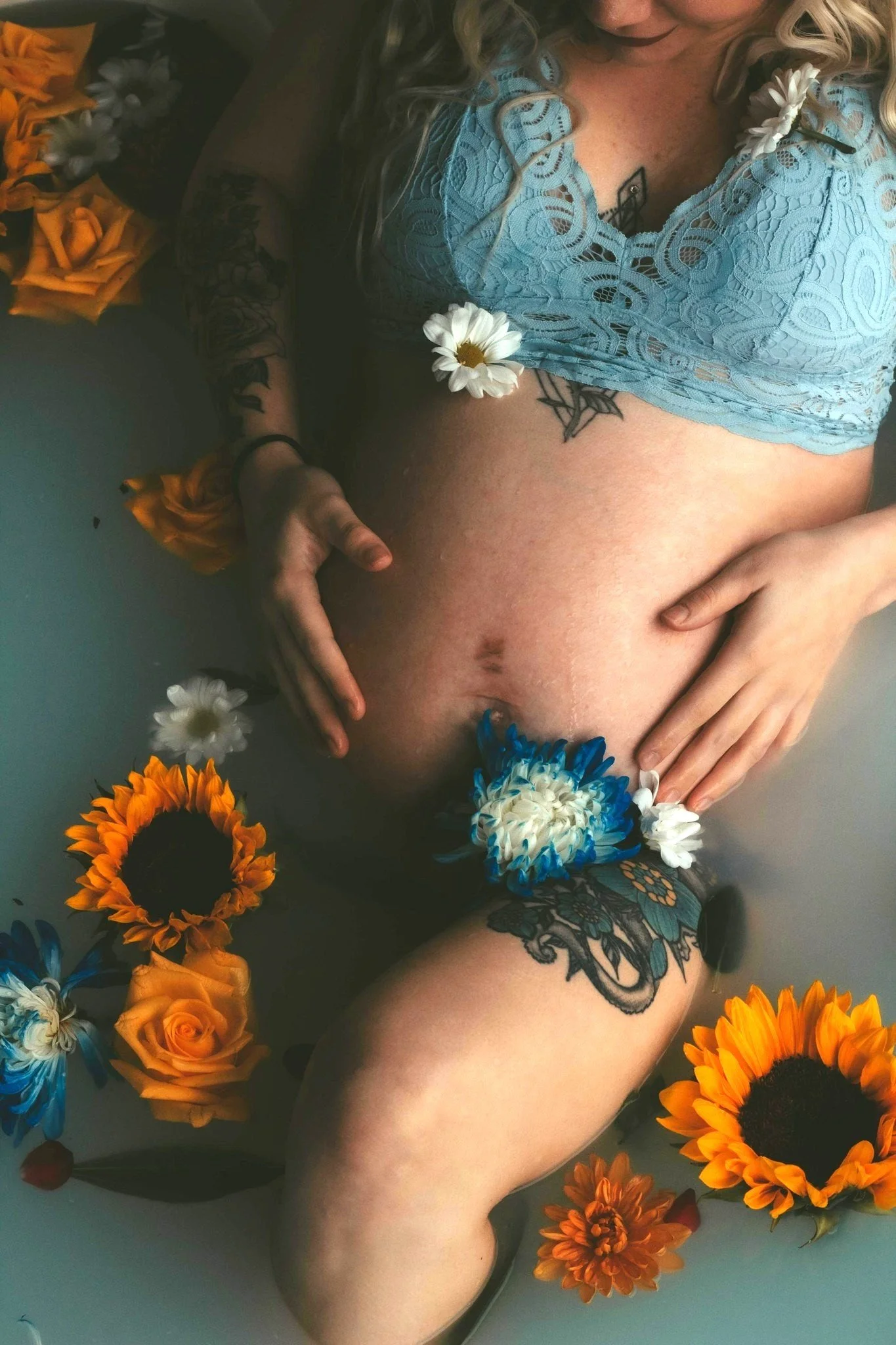 oregon-maternity-milk-bath-photography.jpg