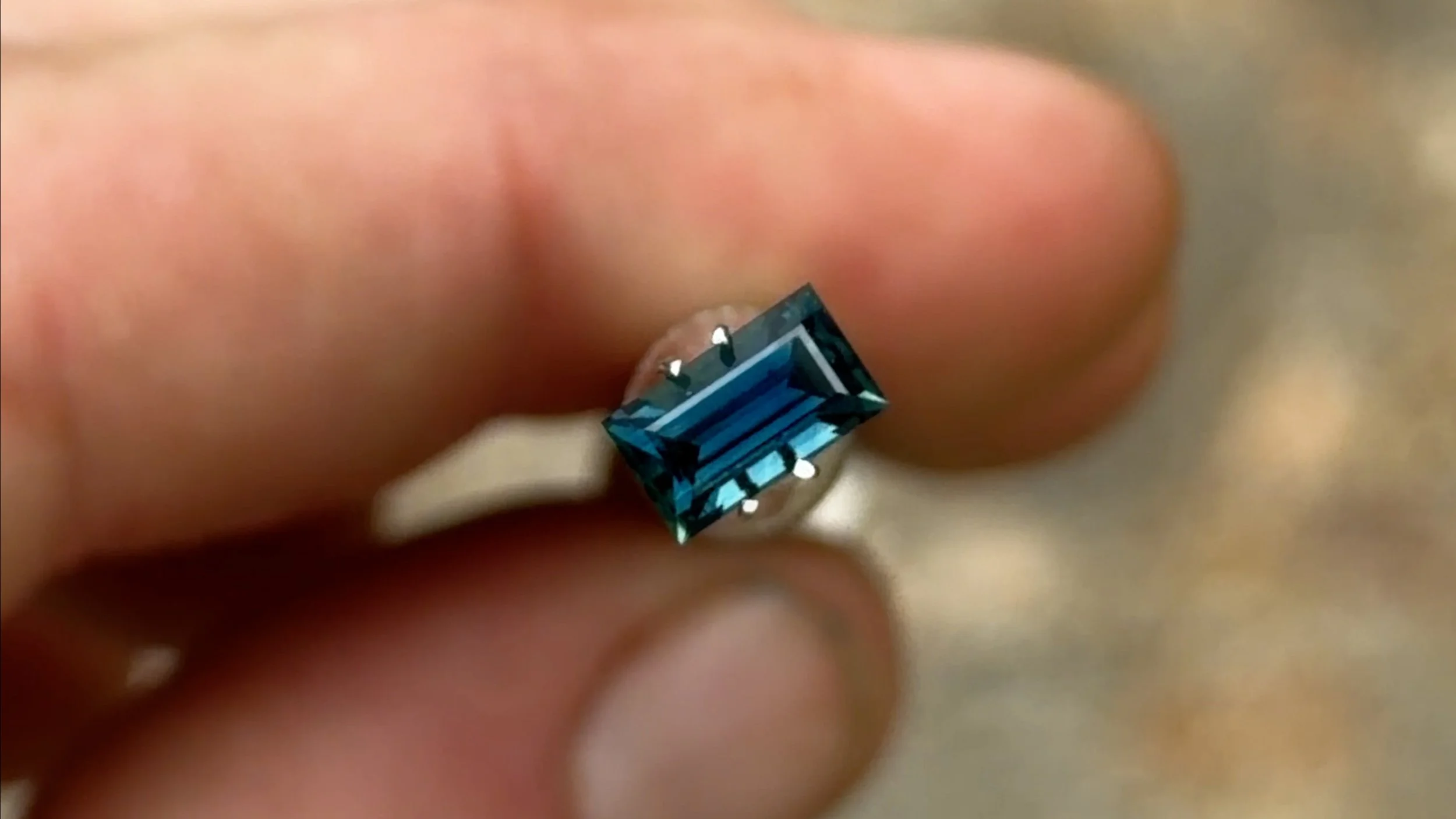 1.12ct baguette sapphire