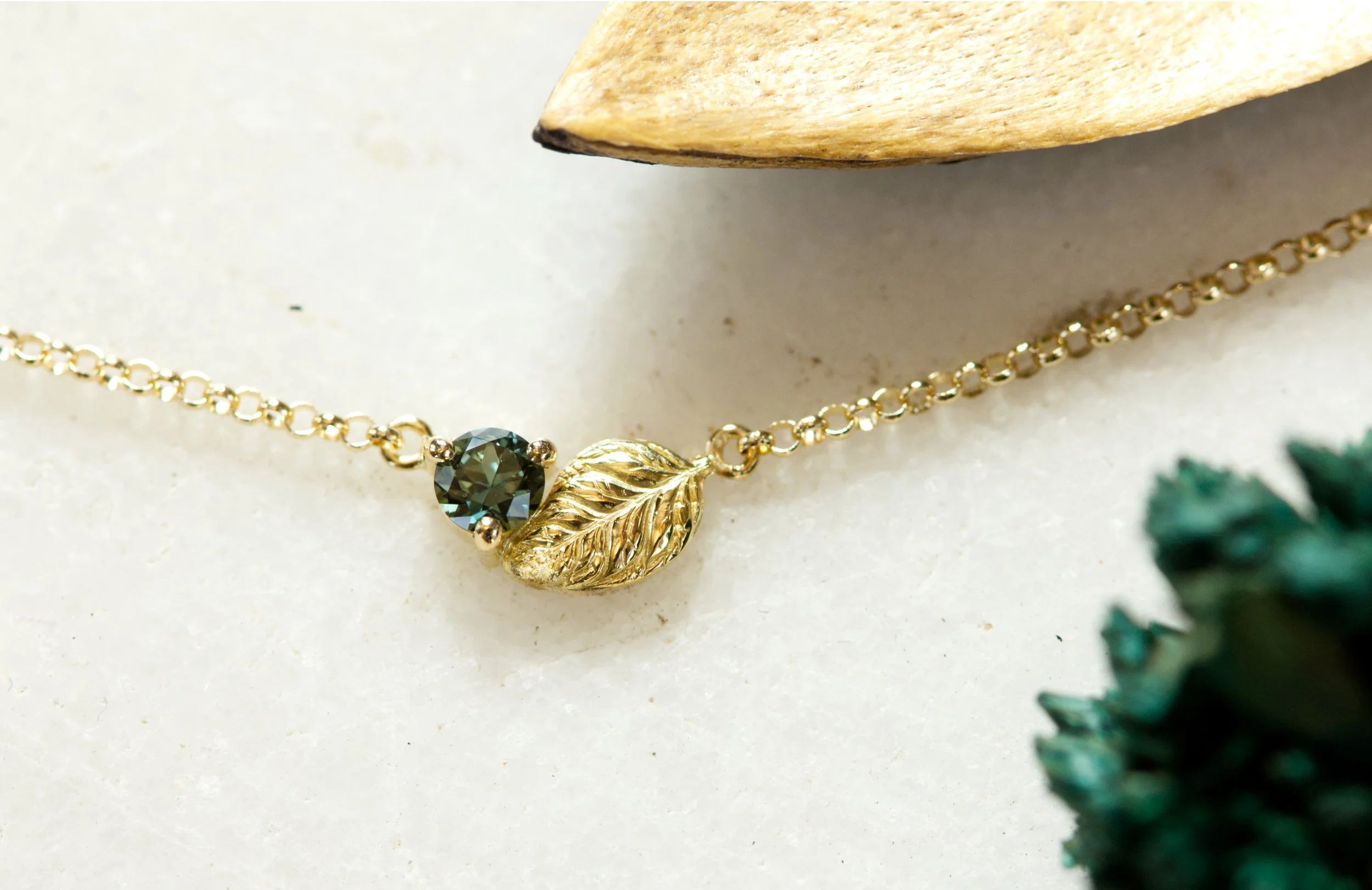 leaf pendant 2.jpg