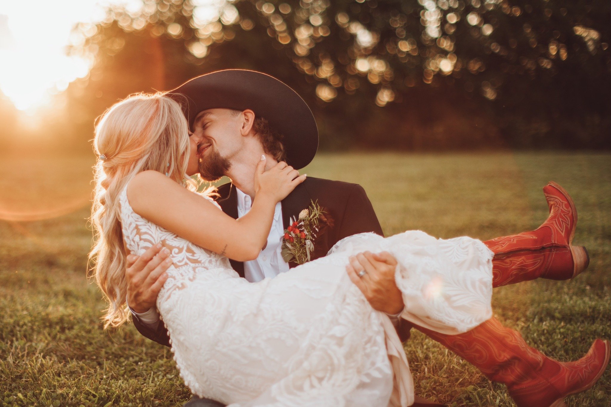 Golden hour in field at Berkshire Ridge
