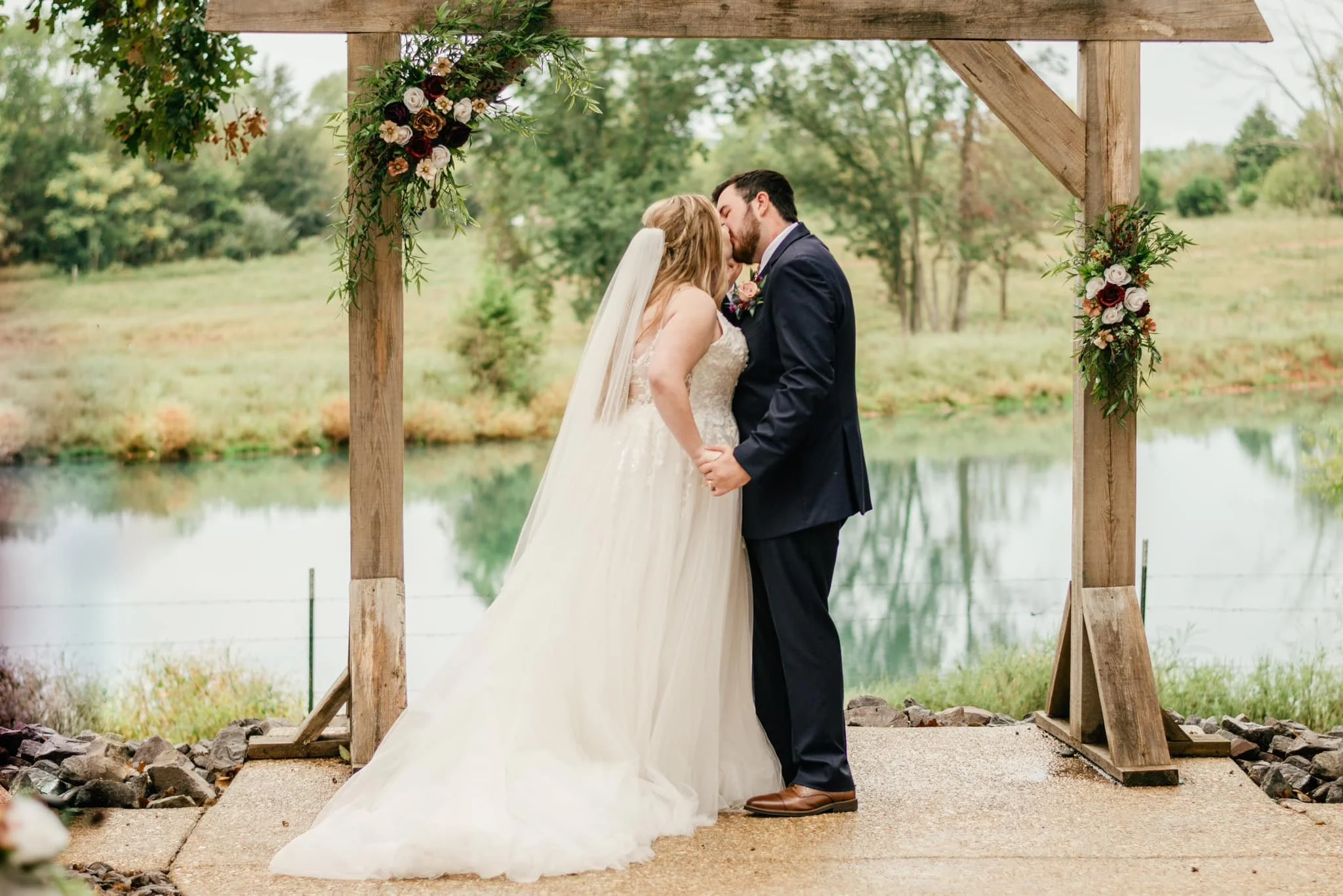 Isabelle + Jordan arbor at lake Berkshire Ridge.jpg