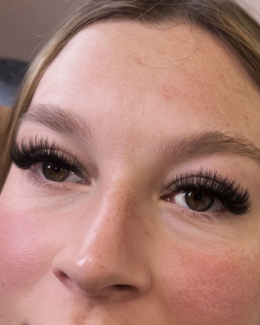 7D Mega Volume LED eyelash extension long lasting Crows Nest Willoughby Upper North Shore