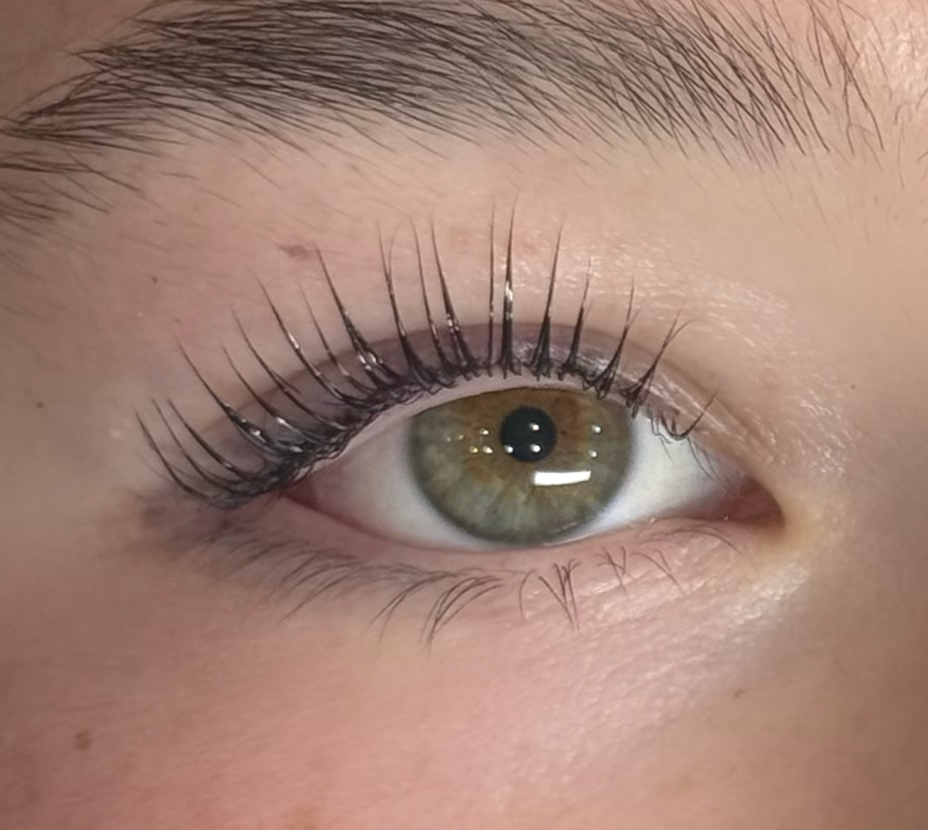 Eyelash extension lash lift natural crows nest Willoughby lower north shore LED lashes