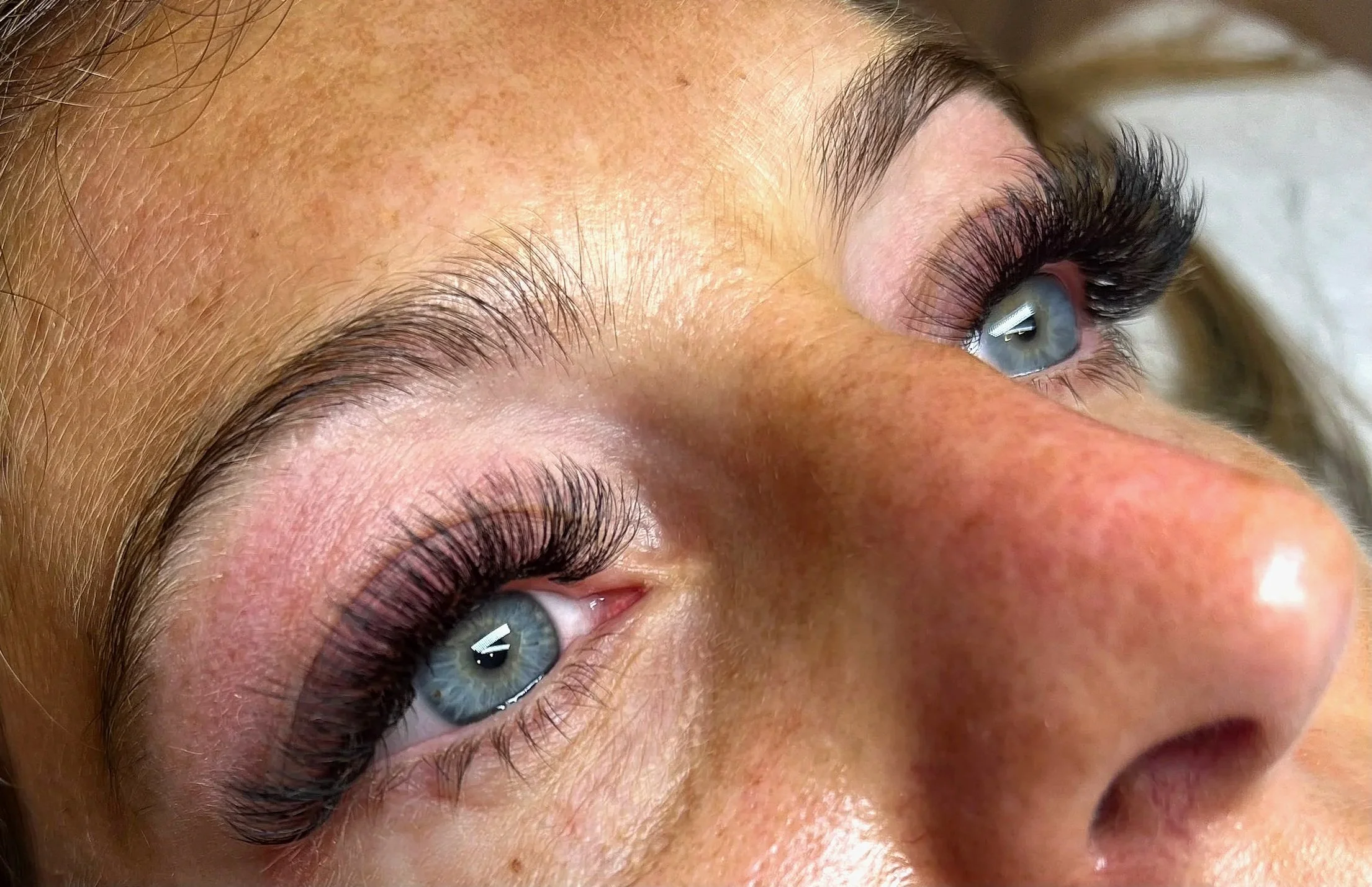 4D LED Volume eyelash extension Crows Nest Upper North shore Willoughby Long Lasting lashes