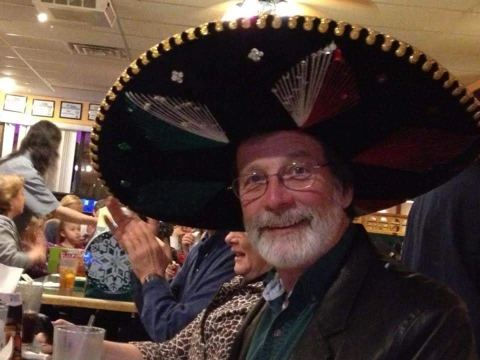 Happy heavenly birthday Daddy..... 

It hurts that he hasn't been here to see so many cool things happen in our lives... too many to even list....

I know he's with us but it still feels like "he should be here"

Anyway.... today I will eat