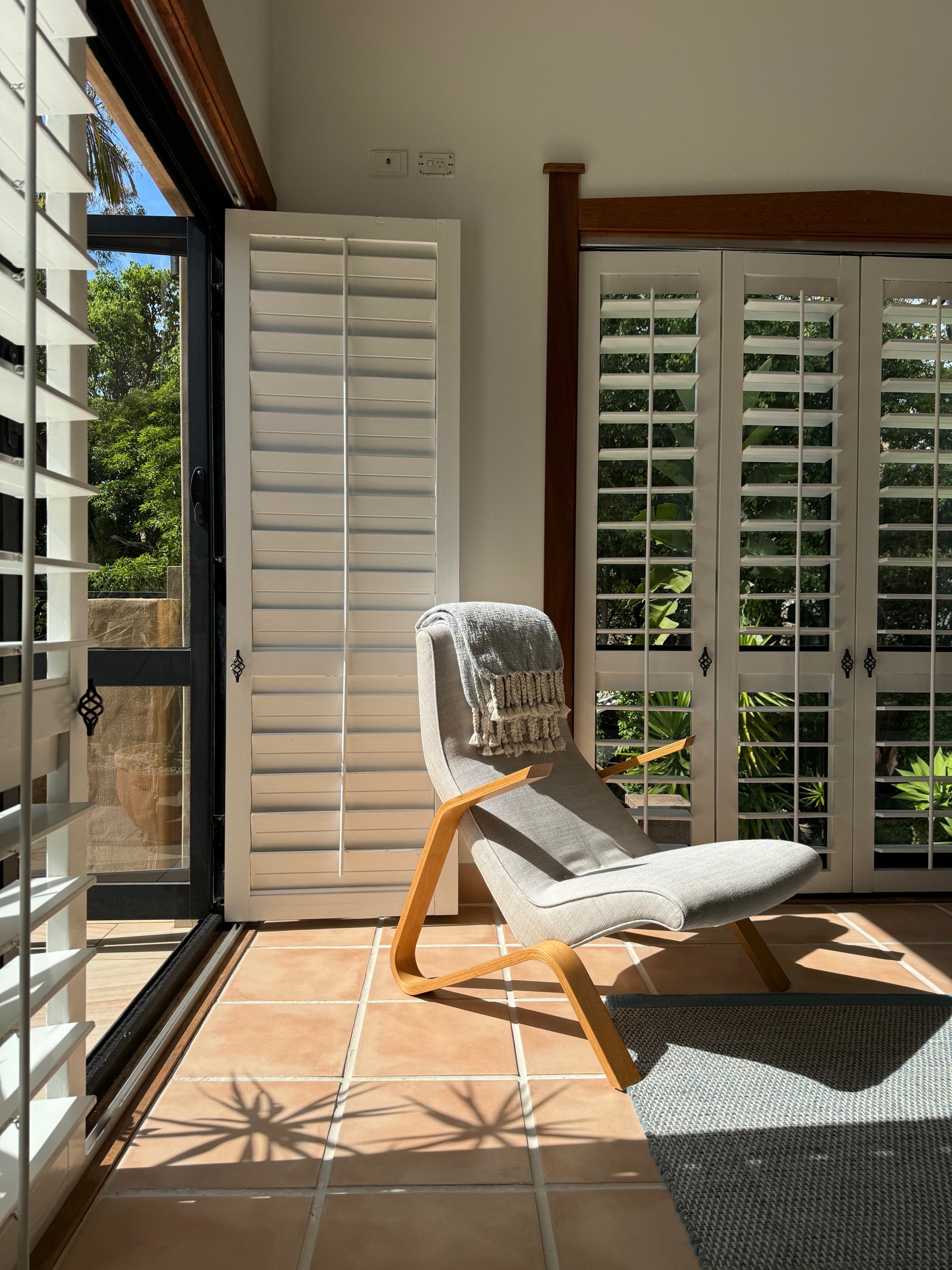 styling_grasshopper_chair_saarinen_northern_beaches.jpg