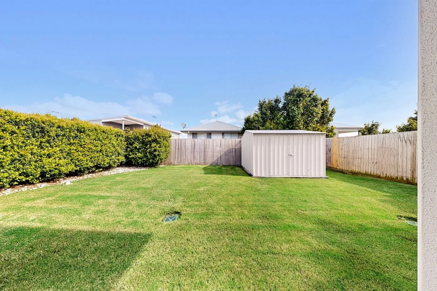 22 meath crescent nudgee harcourts listing5.jpg