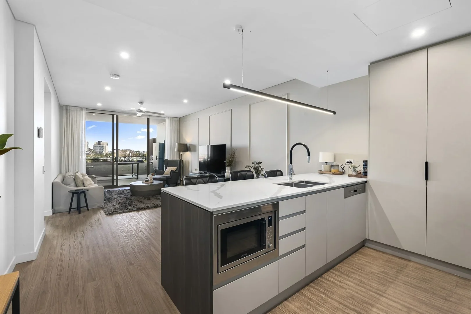 61 St Leger Way Ascot.webp