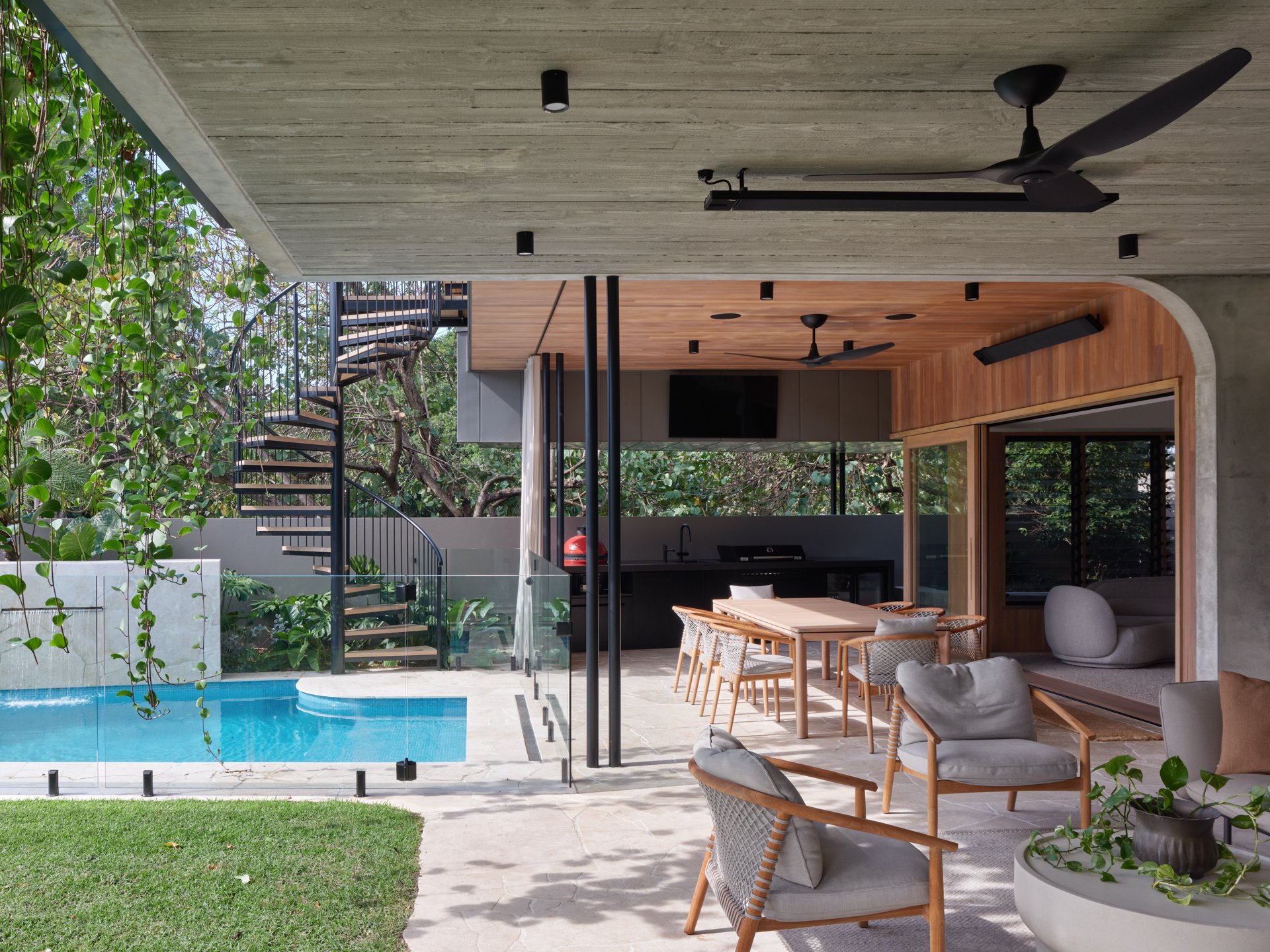 16 Dixon Park House New Farm10.jpeg