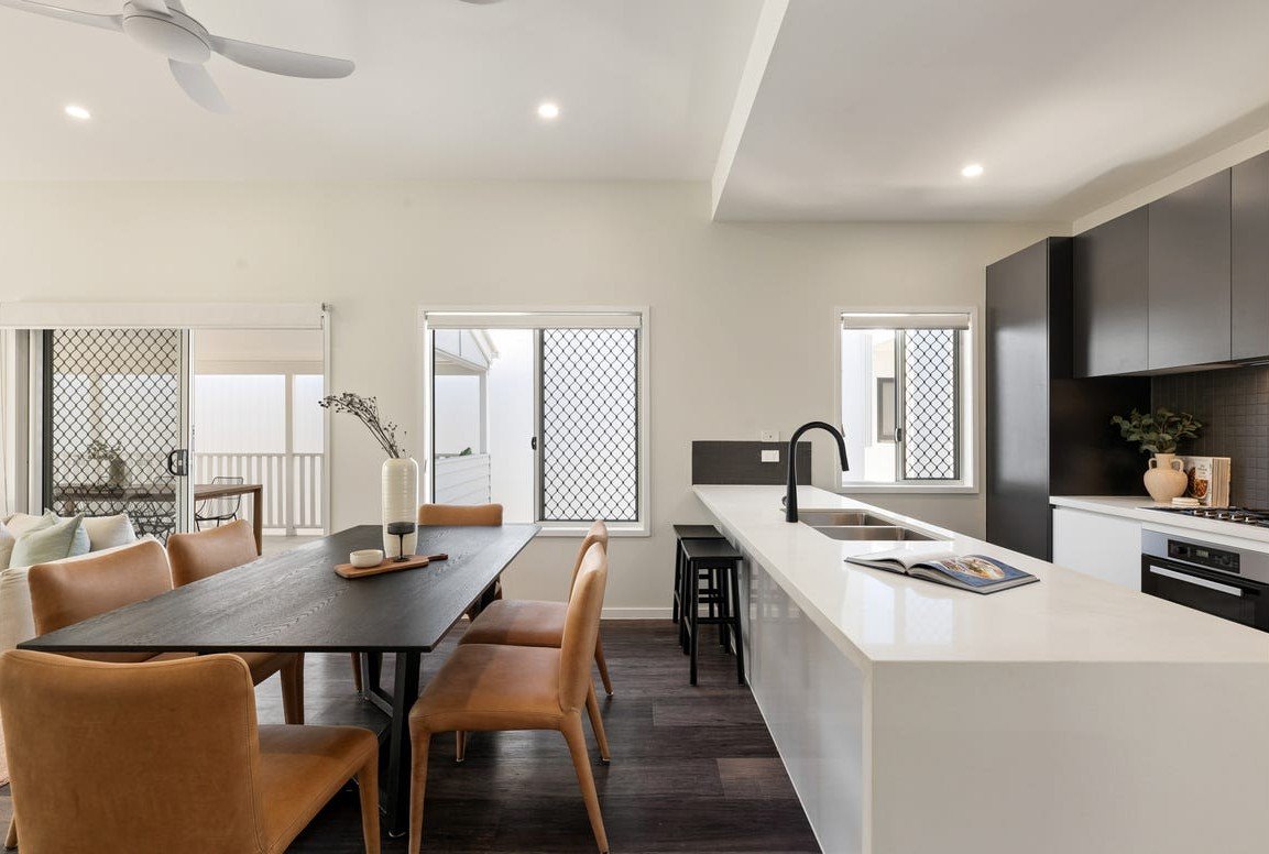 302, 95 Stevenson Street, Ascot3.jpg