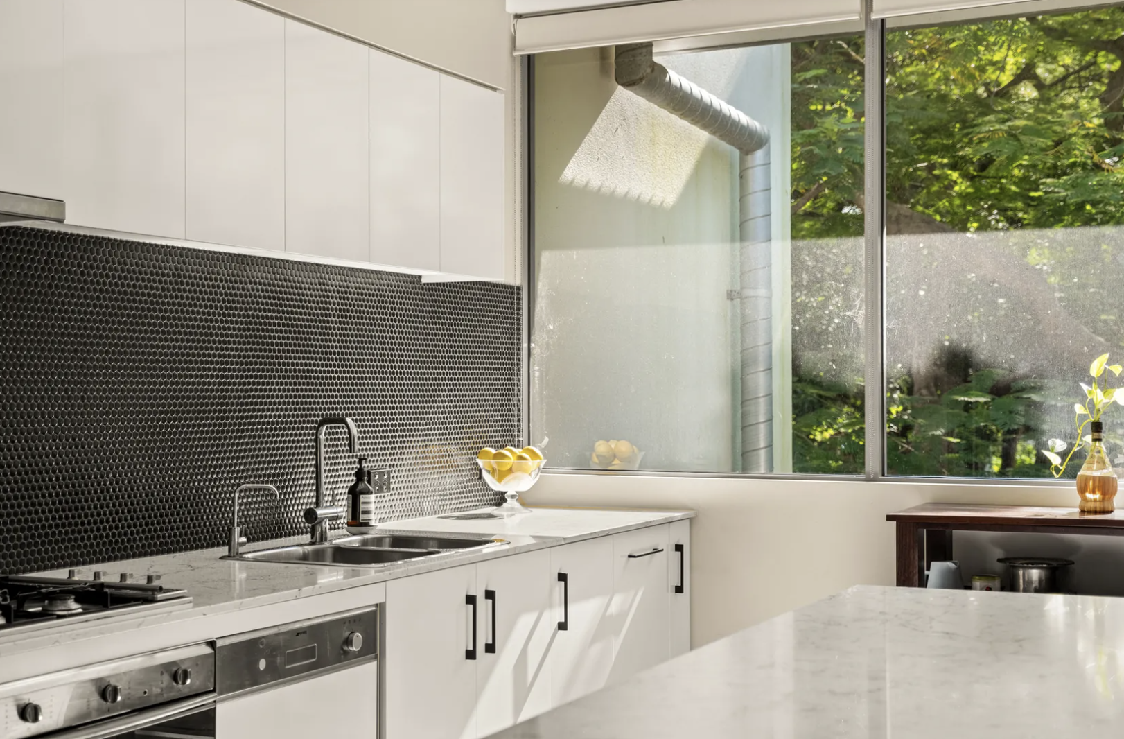 5352:66 Lamington St 6.png