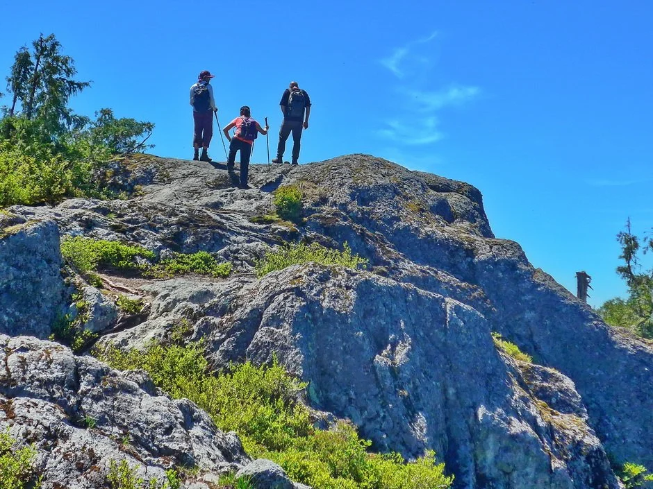 Dog Mt and Suicide Bluffs
