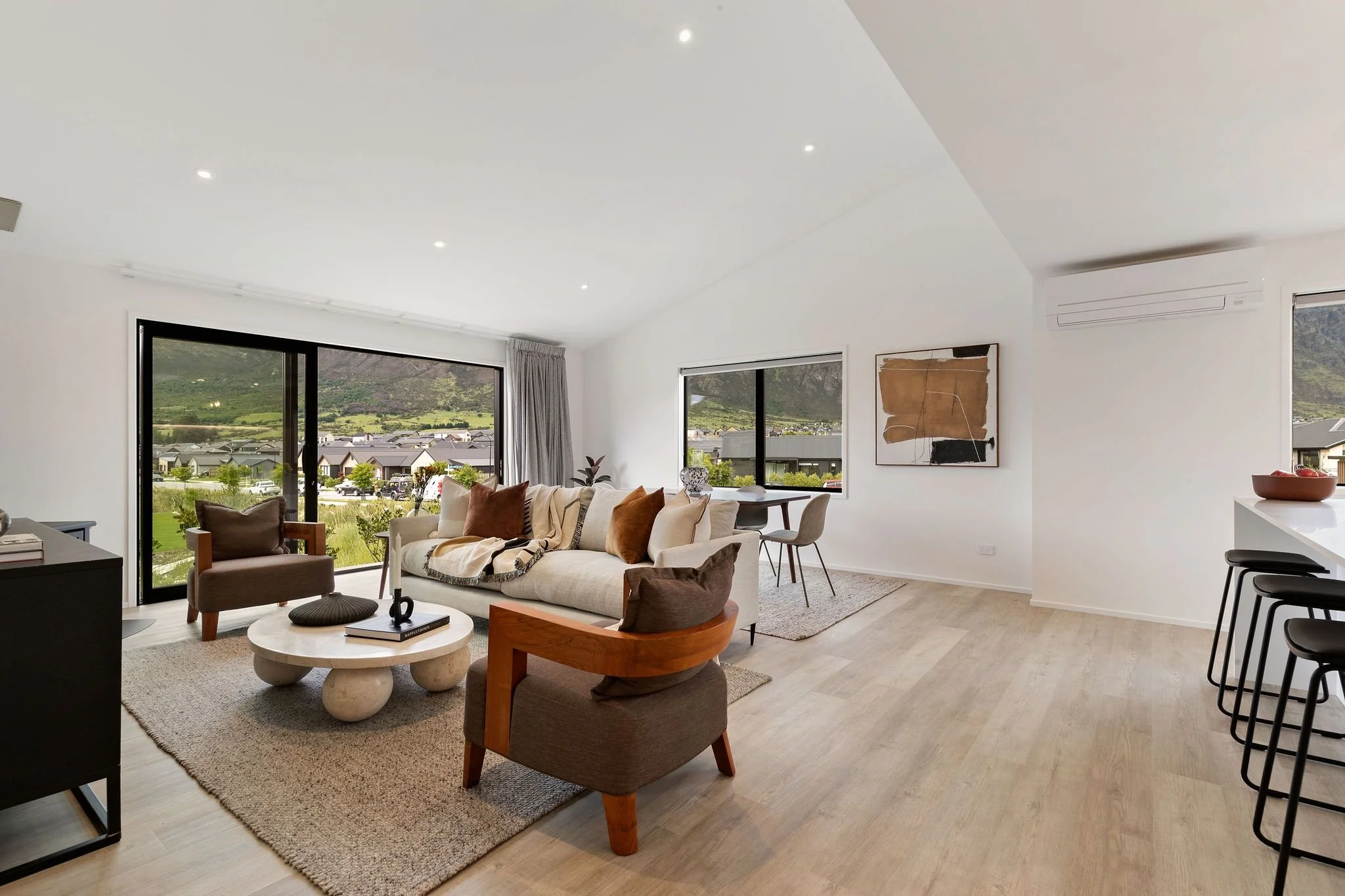 455huhrwwei7be7qph4ponpiuq - Copy.jfif