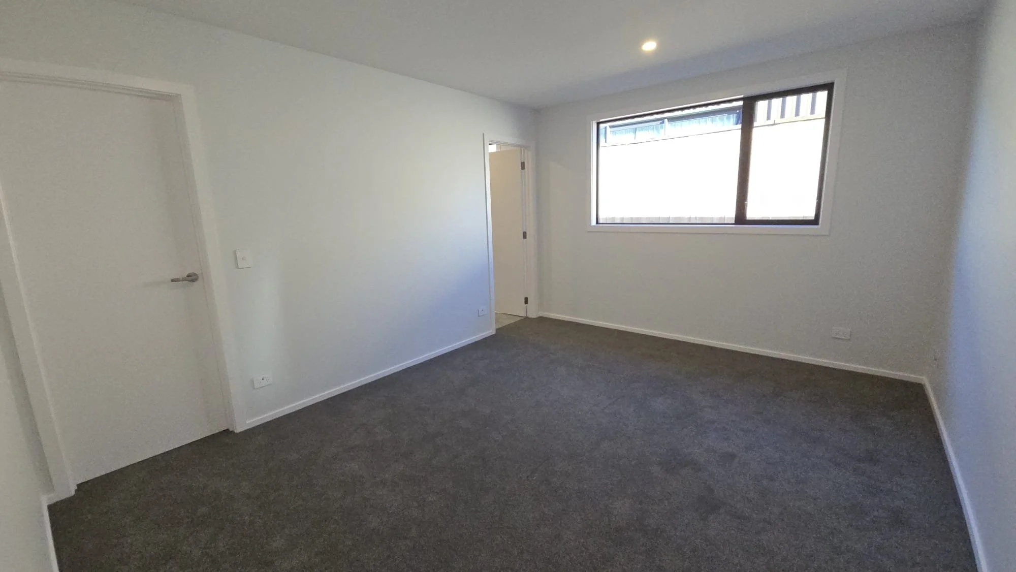 Master bedroom 1.jpeg