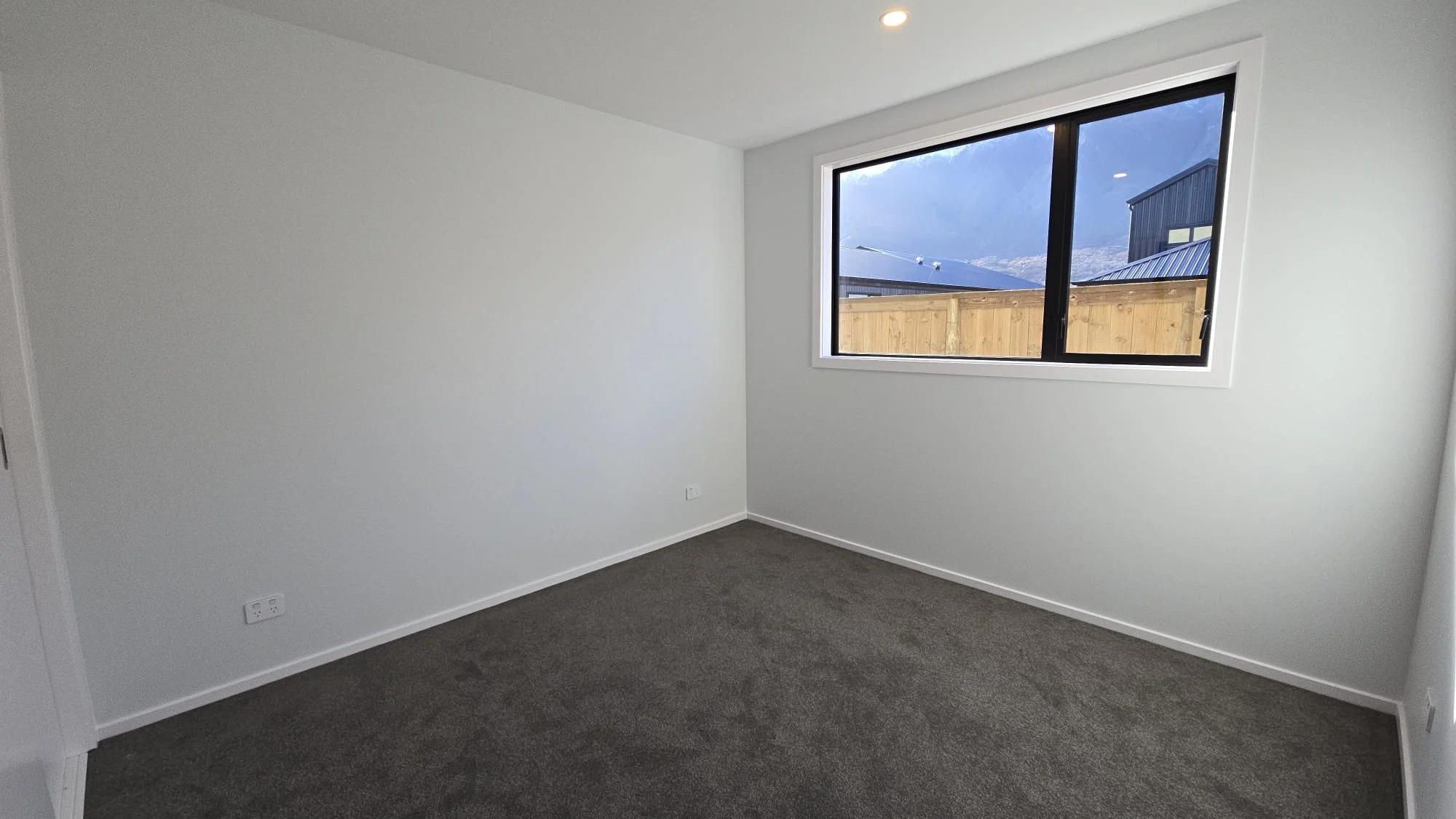 Bedroom 1.jpeg