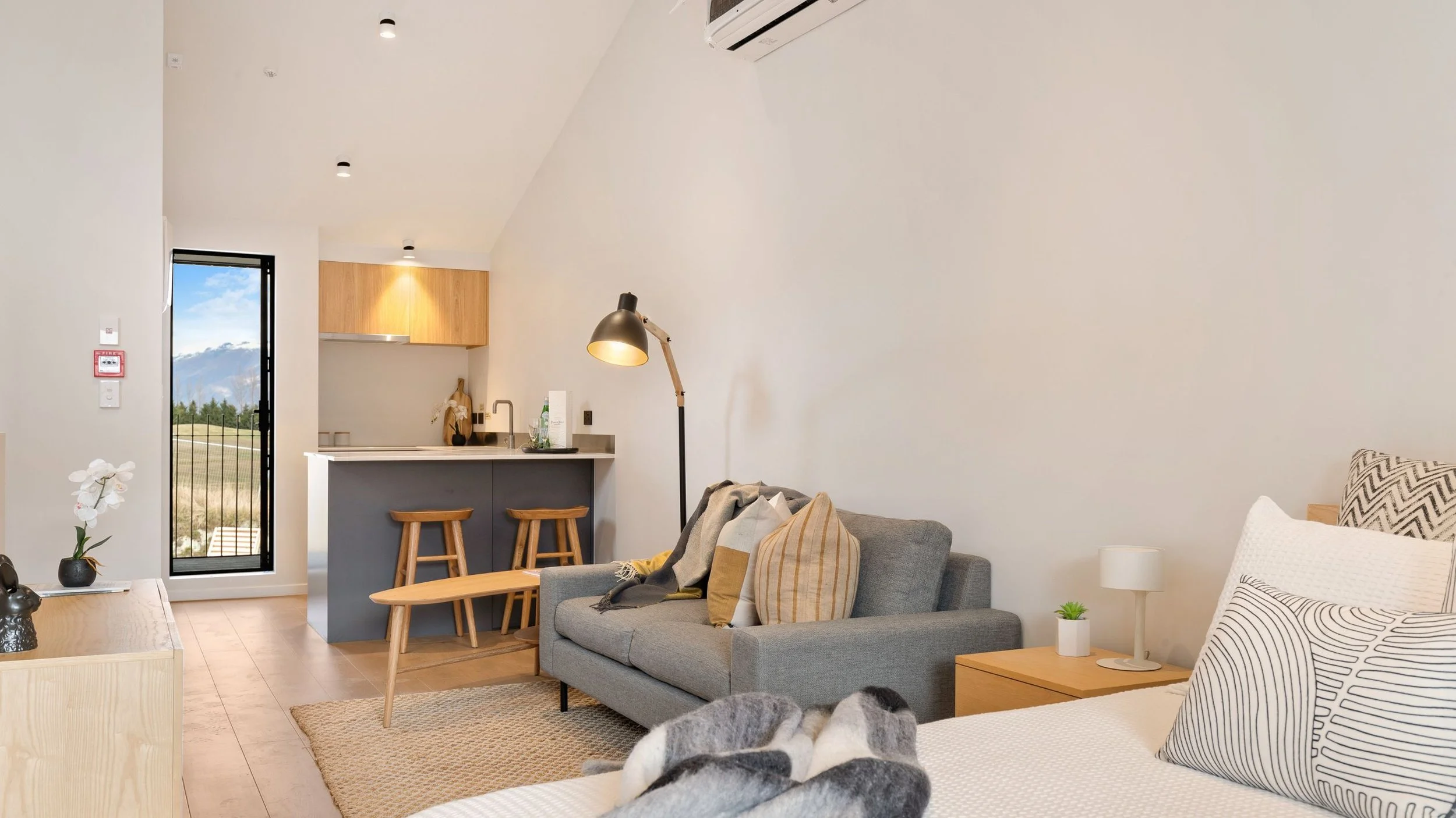 Nature Landscape Photo Travel Channel Youtube Banner  (1).jpg