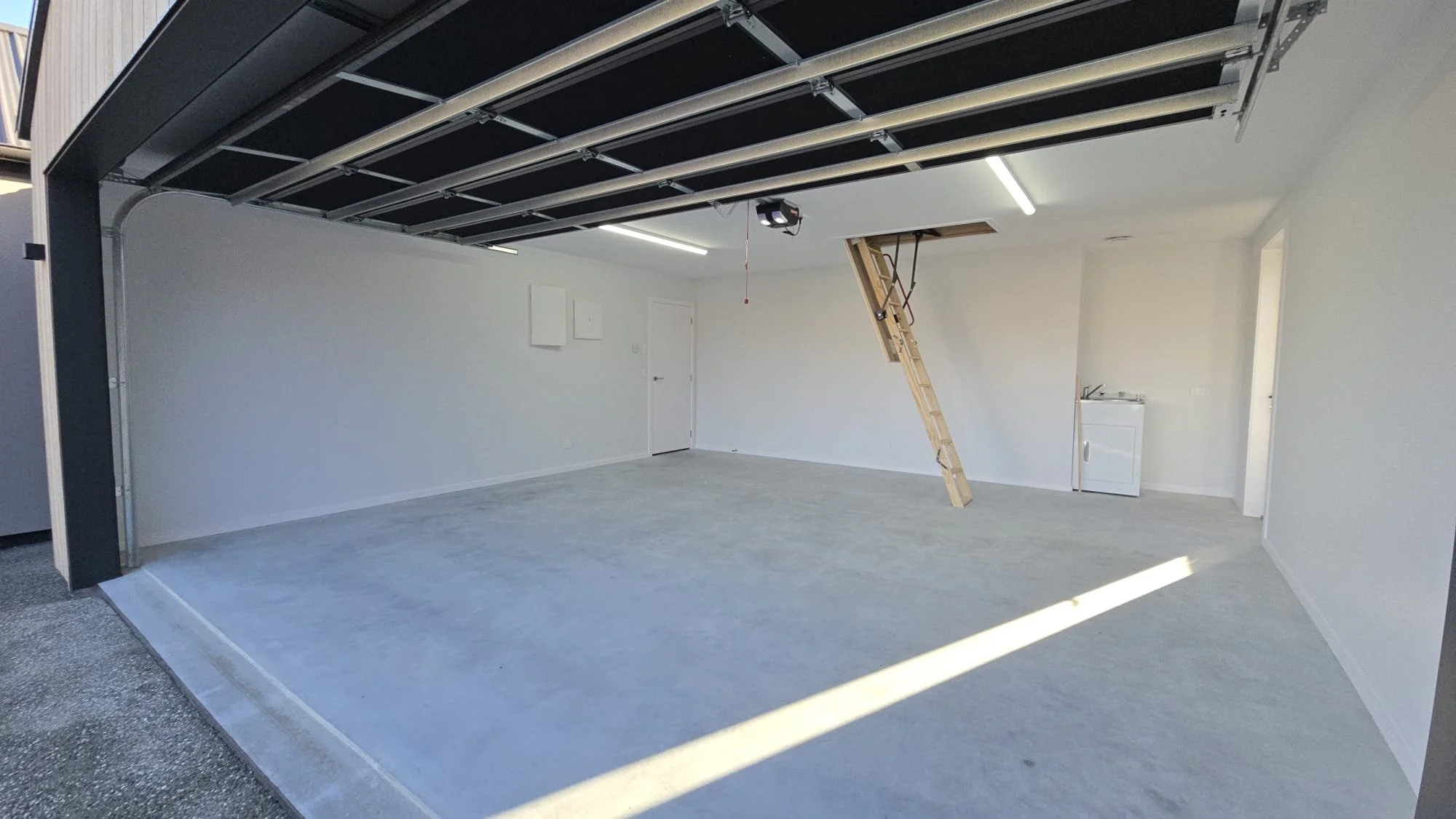 Garage.jpeg