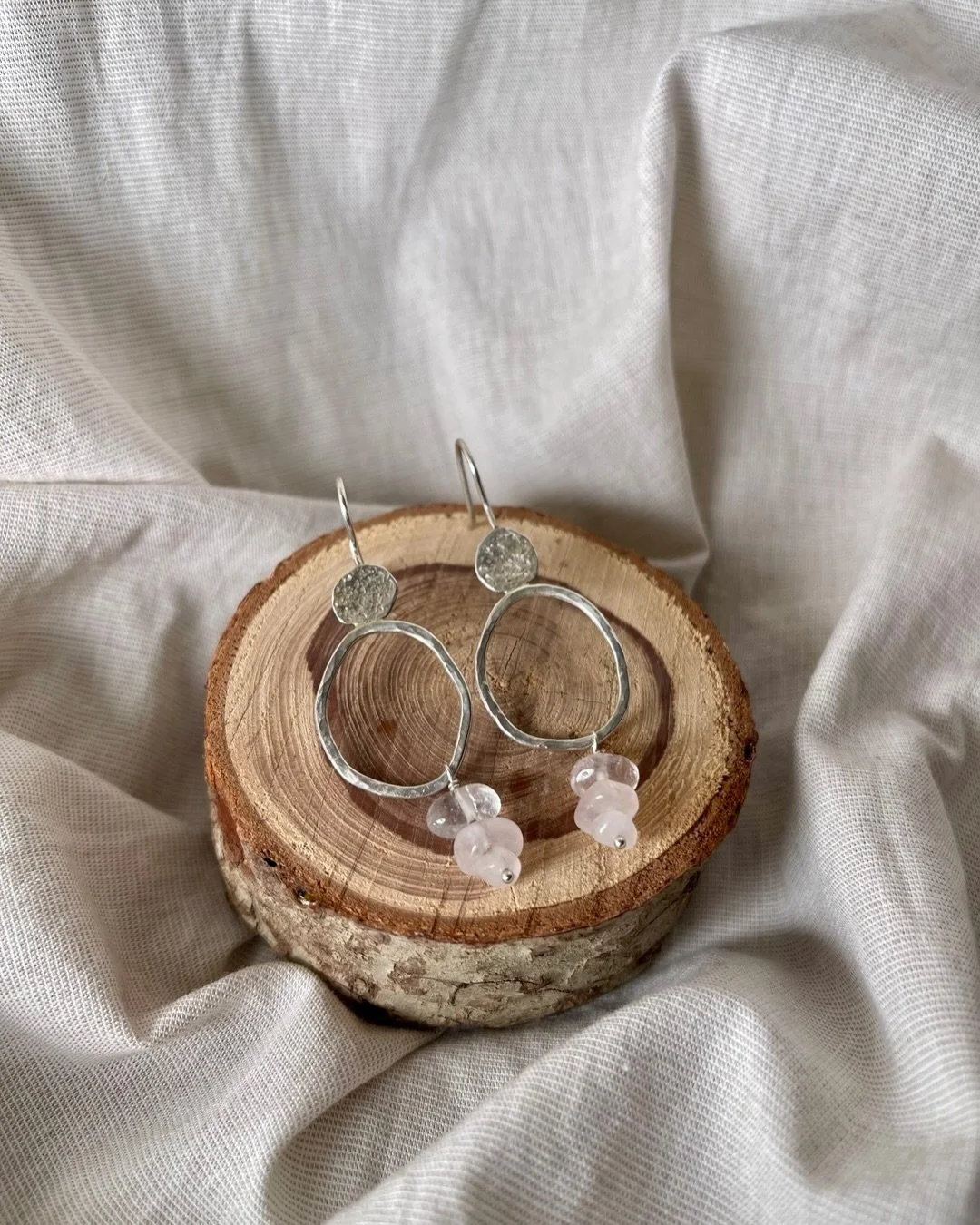 Rosenquarz-Ohrringe f&uuml;r den Fr&uuml;hling🌸
