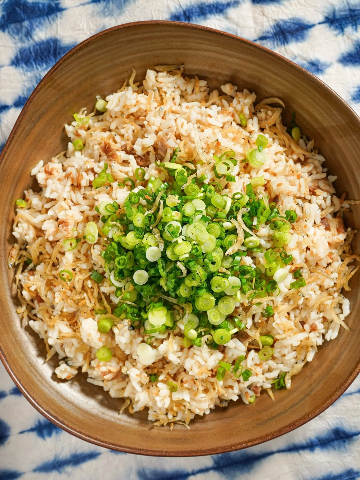 Whoops. Hello. It&rsquo;s been a while. I&rsquo;ve been caught up with work and travel and let posting fall to the backburner, but here we are!

I made something similar to what my mom used to cook for me growing up: white rice with a little dashi, s