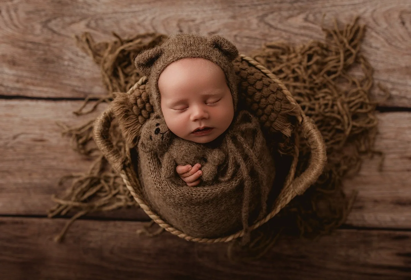 Two little bears 🐻
Booking 2026 newborn dates now ✨