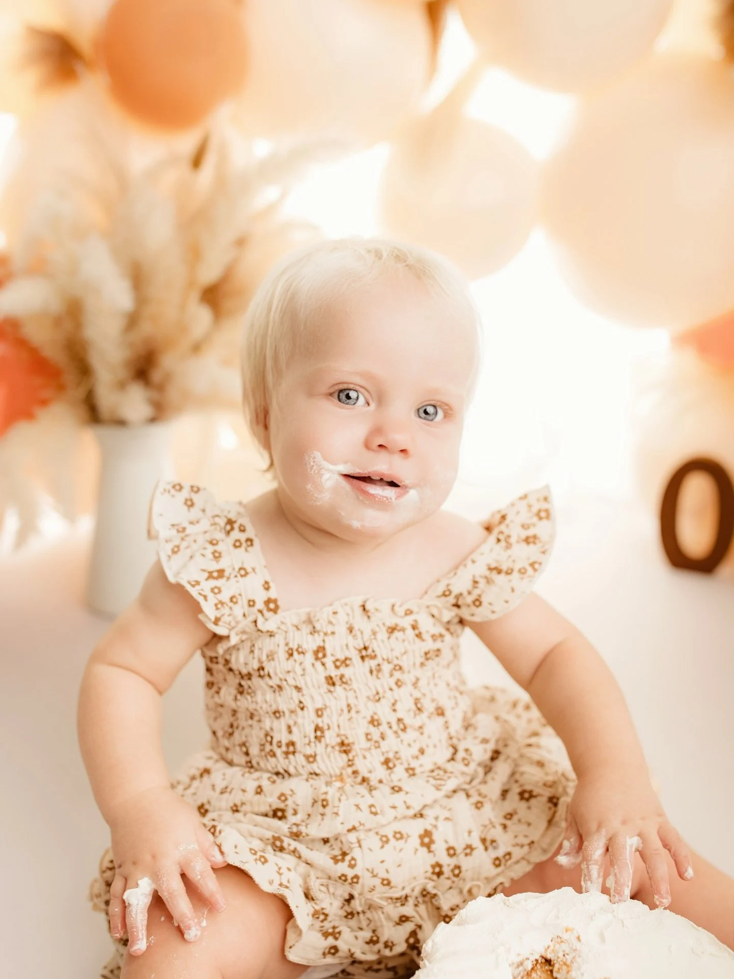 One whole year of love, laughter, and tiny moments that flew by 🤍
A cake smash to celebrate your little one turning ONE &mdash; messy, joyful, and oh so sweet.

Let&rsquo;s capture this milestone before it&rsquo;s gone in a blink ✨

For more informa