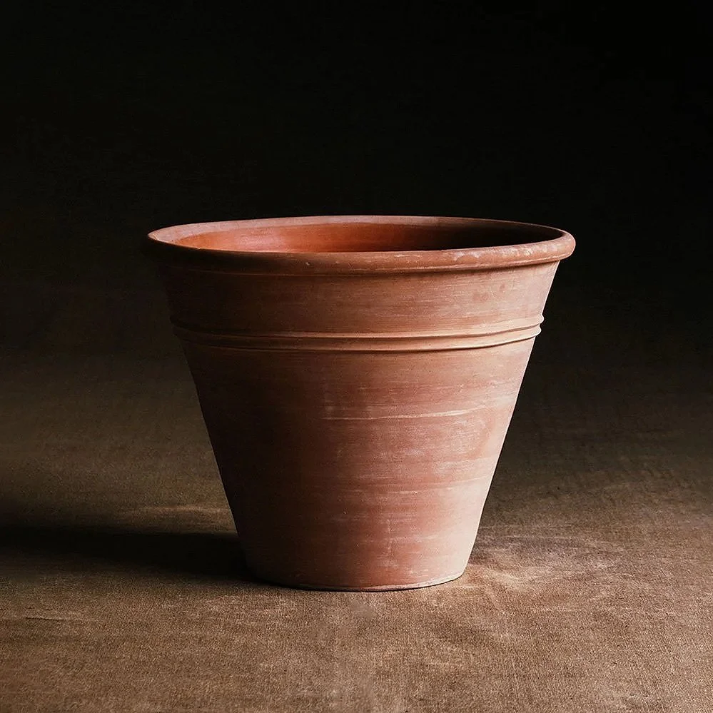 The Ereve Handmade Moroccan Terracotta Pot