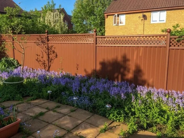 Repair vs Replace: Should You Fix or Replace Your Fence?