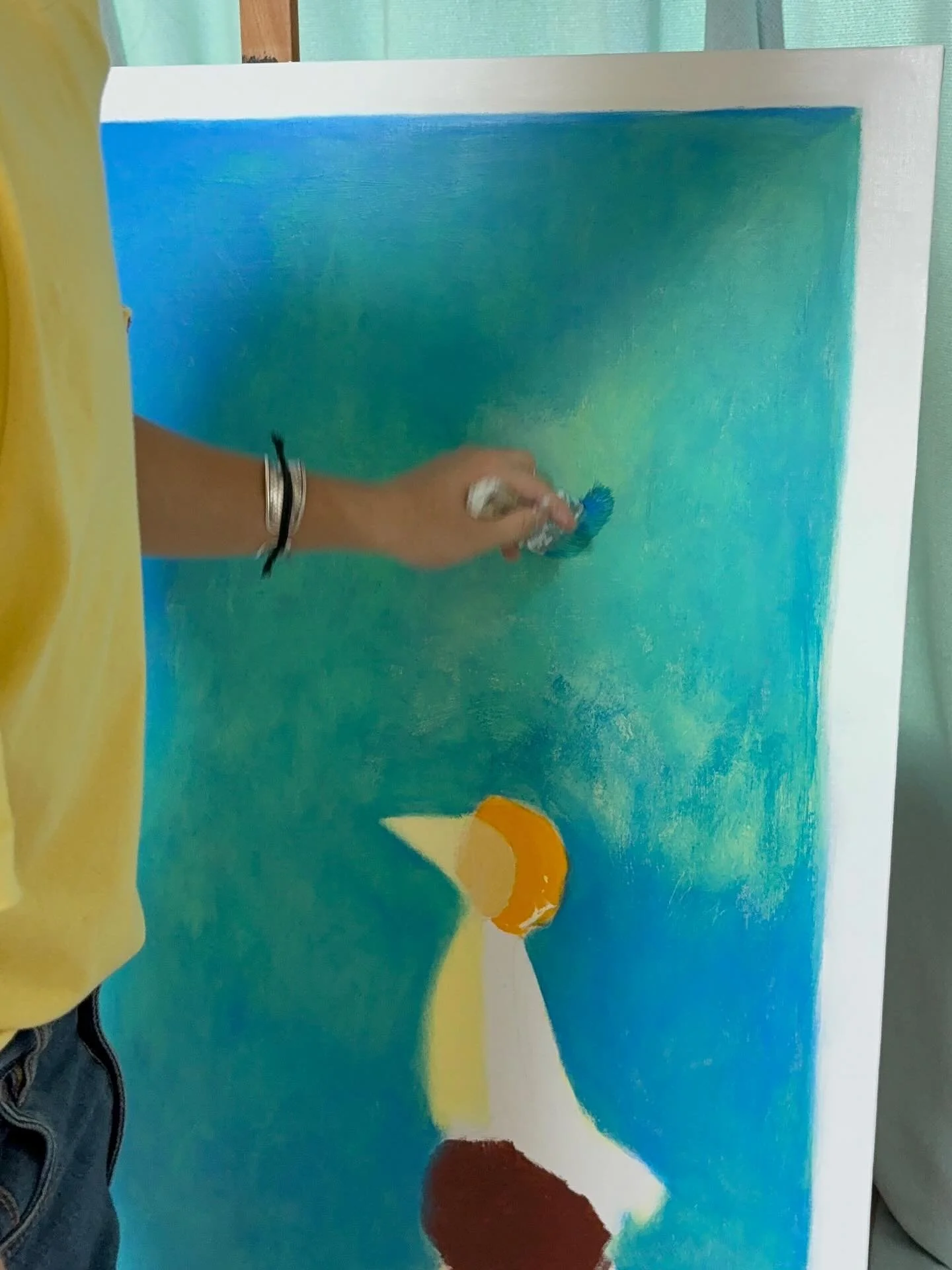 좁은 곳에세 피어난 마음은 
좁은 세상밖에 담을 수 없다. 
마음에 품고있는 작고 많은 짐들을 버리고,
공허한 마음으로 세상을 보라 
이 세상이 얼마나 아름다운지
자연히 흘러가는 냄물속에
아름다움을 품을 수 있는 나 여기 앉아있네.

#전이수#걸어가는늑대들 #그림 #글 #art #artwork #artist #paintings #writings #사랑 #시