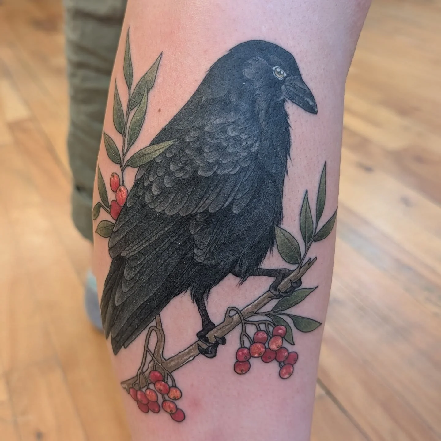 PSA: Befriend your local crows! 
#ottawatattoo #crowtattoo #birdtattoo