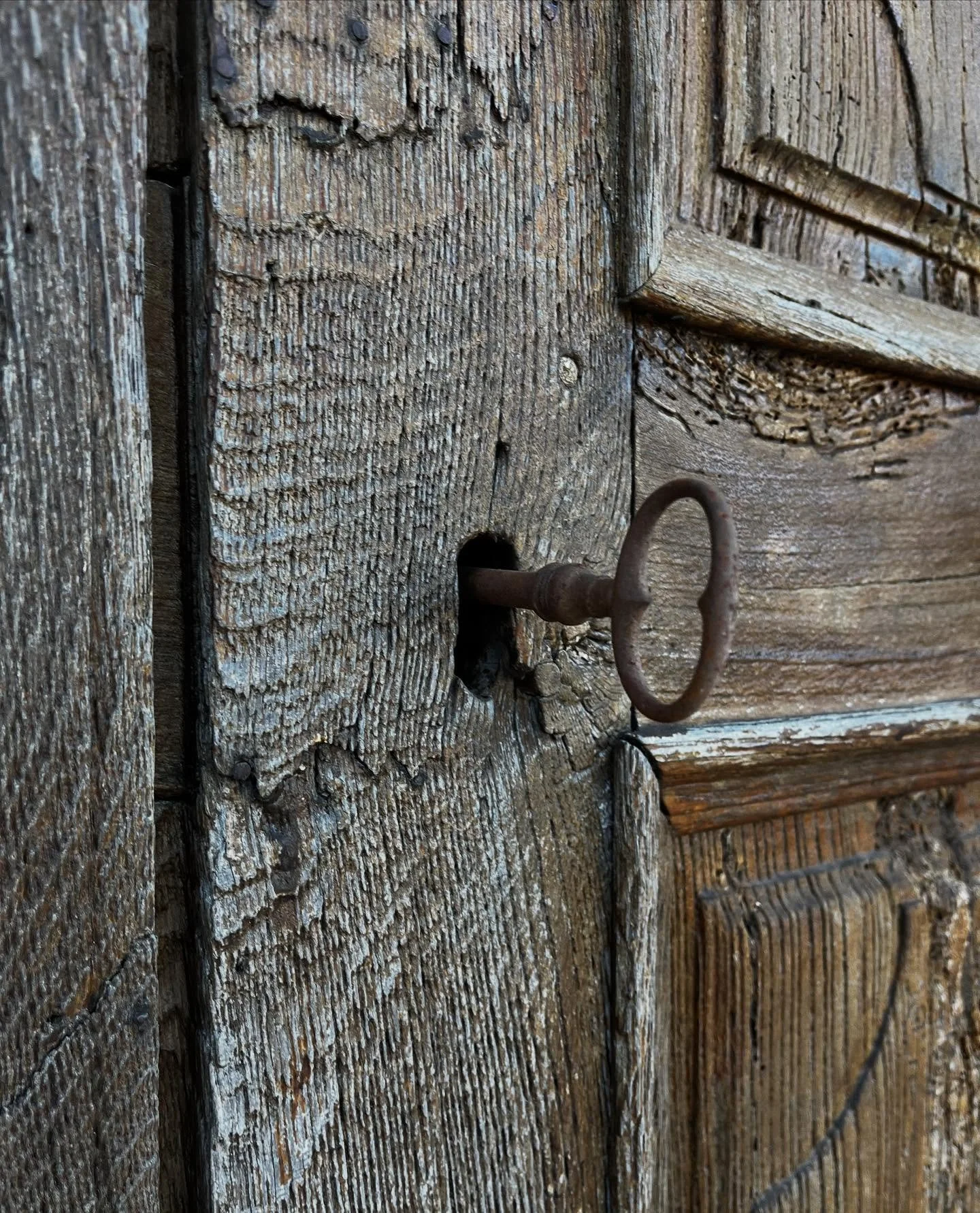 Unlocking a new chapter at Château de Pléhaut. 🗝️ #châteaudepléhaut