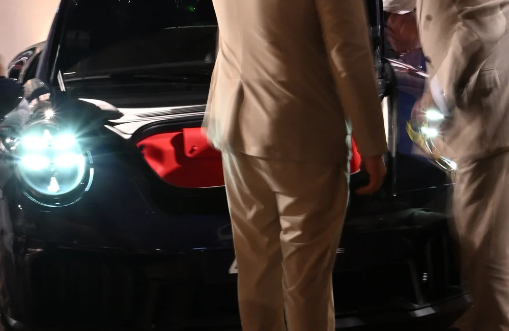 Porsche Ferragamo 15.jpeg