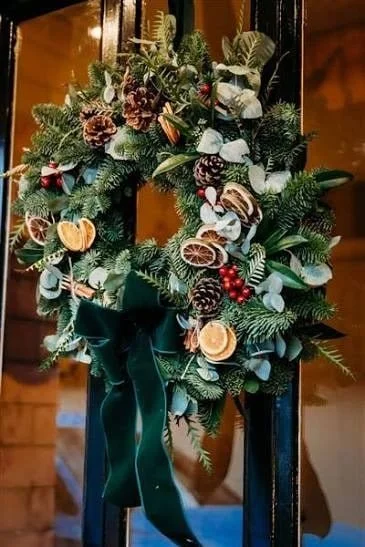 Christmas Wreath 3.jpeg