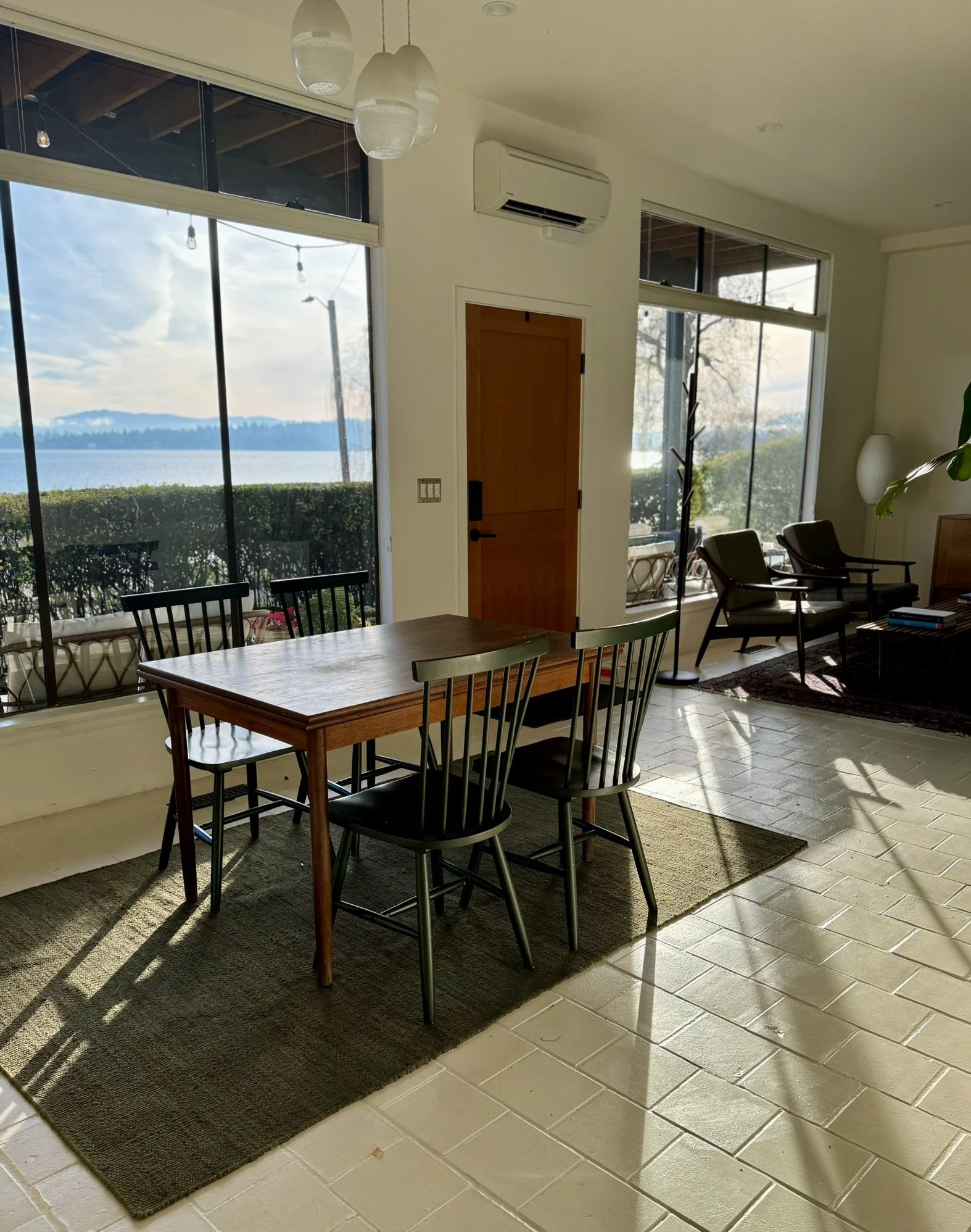 Morning sunshine and lake views