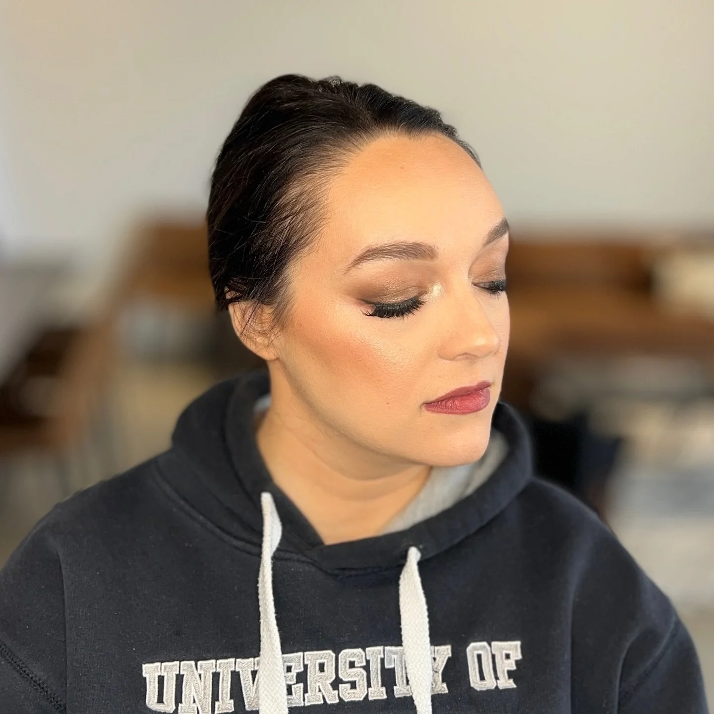 Loved having Mariah in for makeup for her engagement photos 🤎✨ She wanted a soft bronze smoky eye, and it turned out so perfectly - glowy, defined, and camera-ready!

If you have engagement photos, branding photos, headshots, or any shoot coming up,