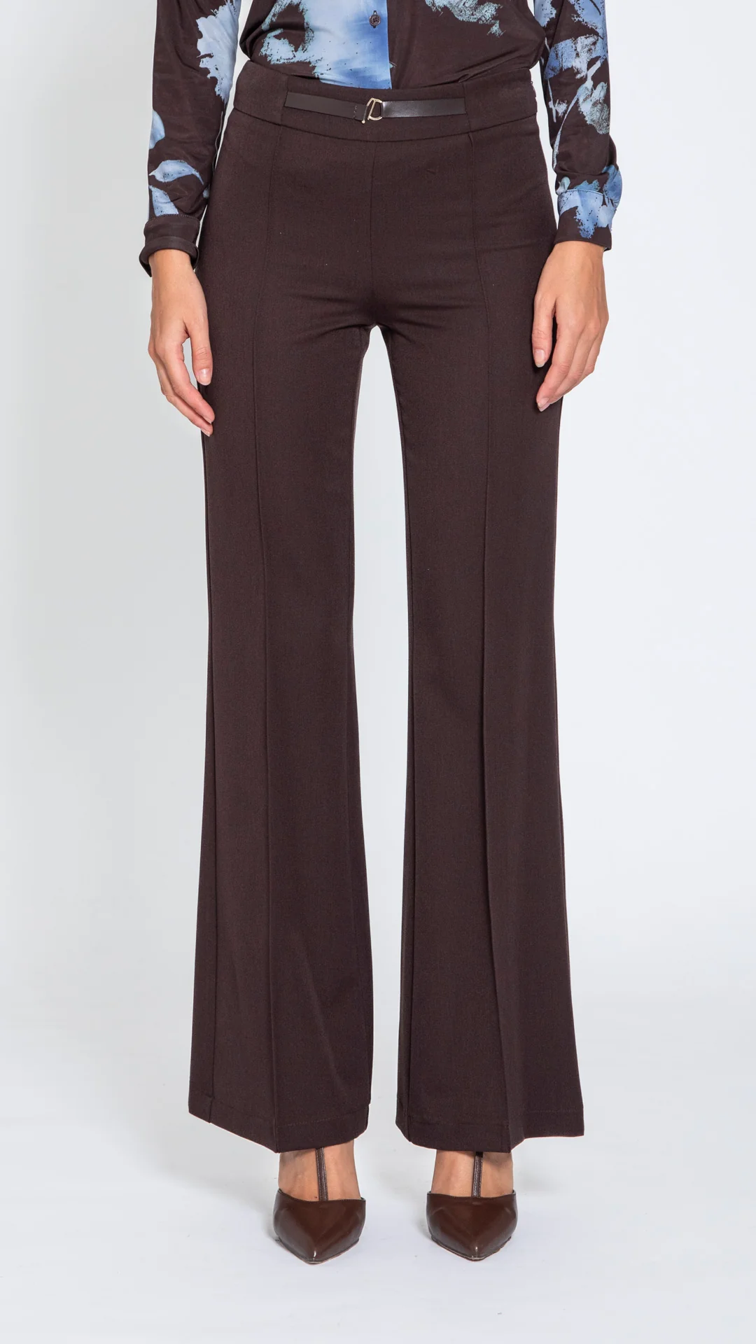 Pantalone a zampa con fibia e nervatura zip laterale, modello "Favola" EDAS