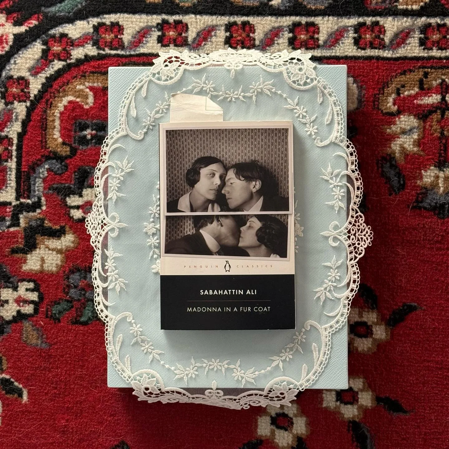 oooooh to yearn&hellip;January book pick is Madonna and a Fur Coat by Sabahattin Ali. Something about passionate love, missed opportunities, delusional thinking, always gets me. Maybe, because it pulls on the strings that makes us all human. A story 