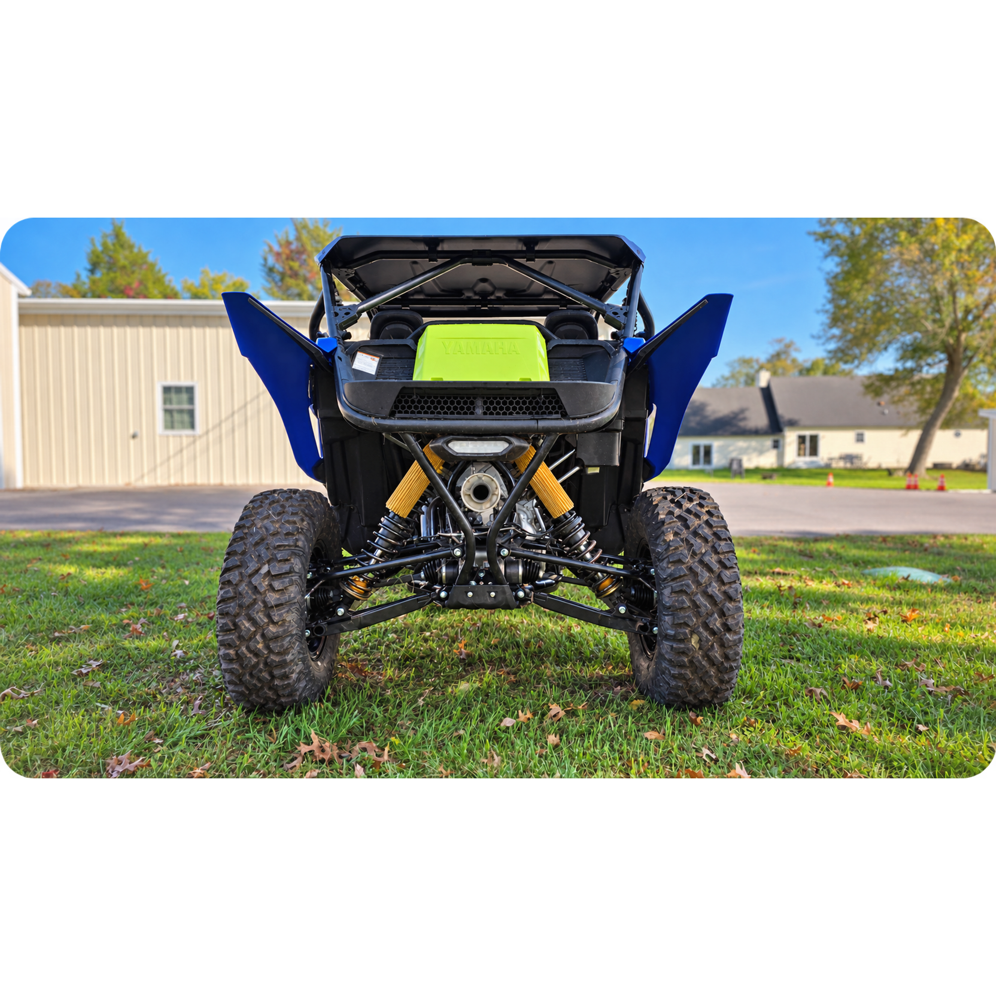 13_Yamaha_YXZ_naturally_lit_outdoors_14_2000x2000.png