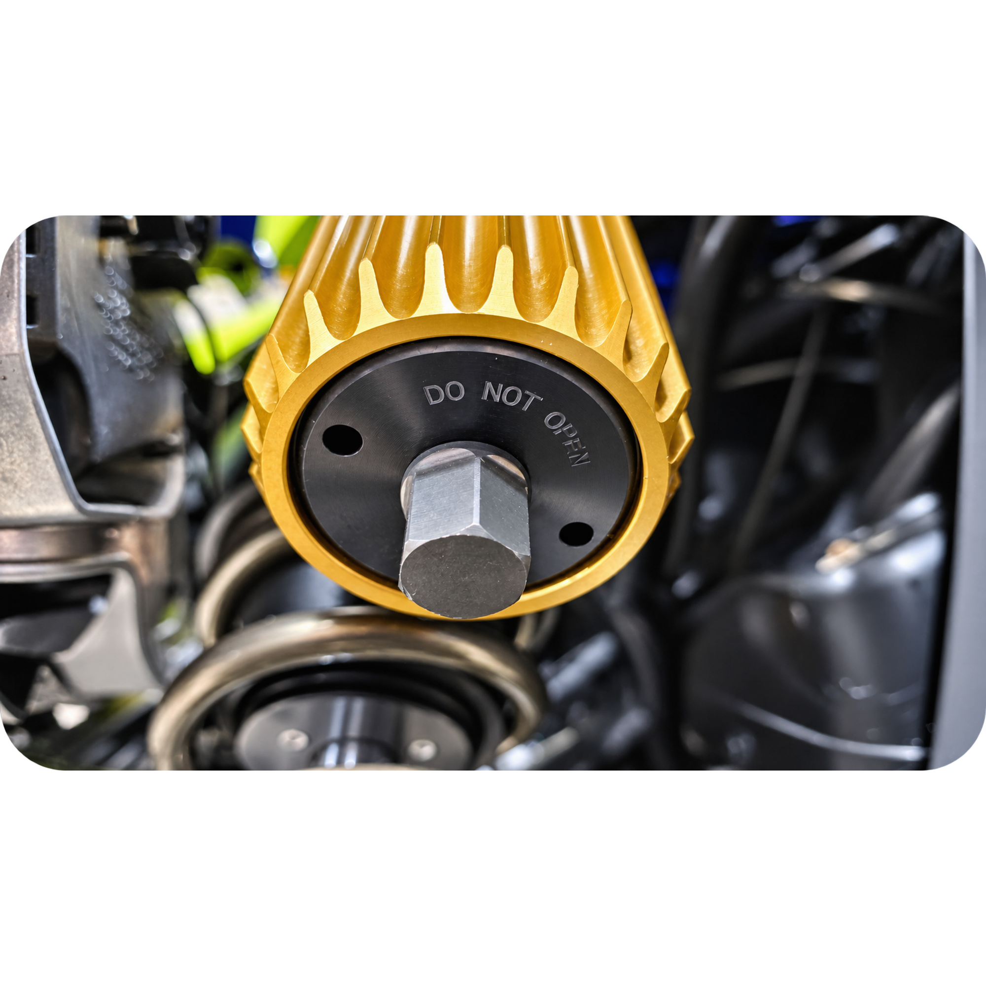 02_Bilstein_Reservoir_End_Cap_2000x2000.png