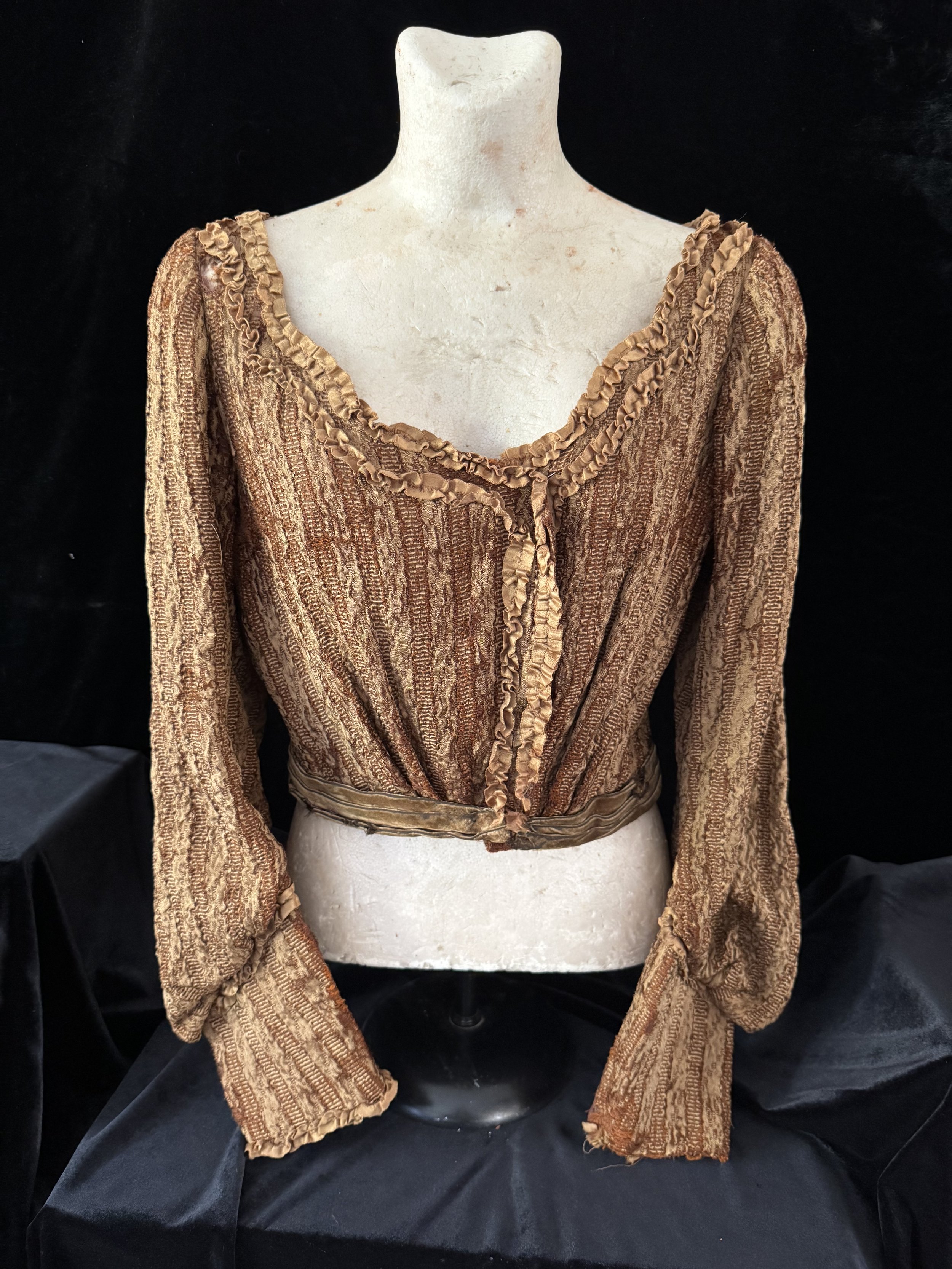 Victorian Top