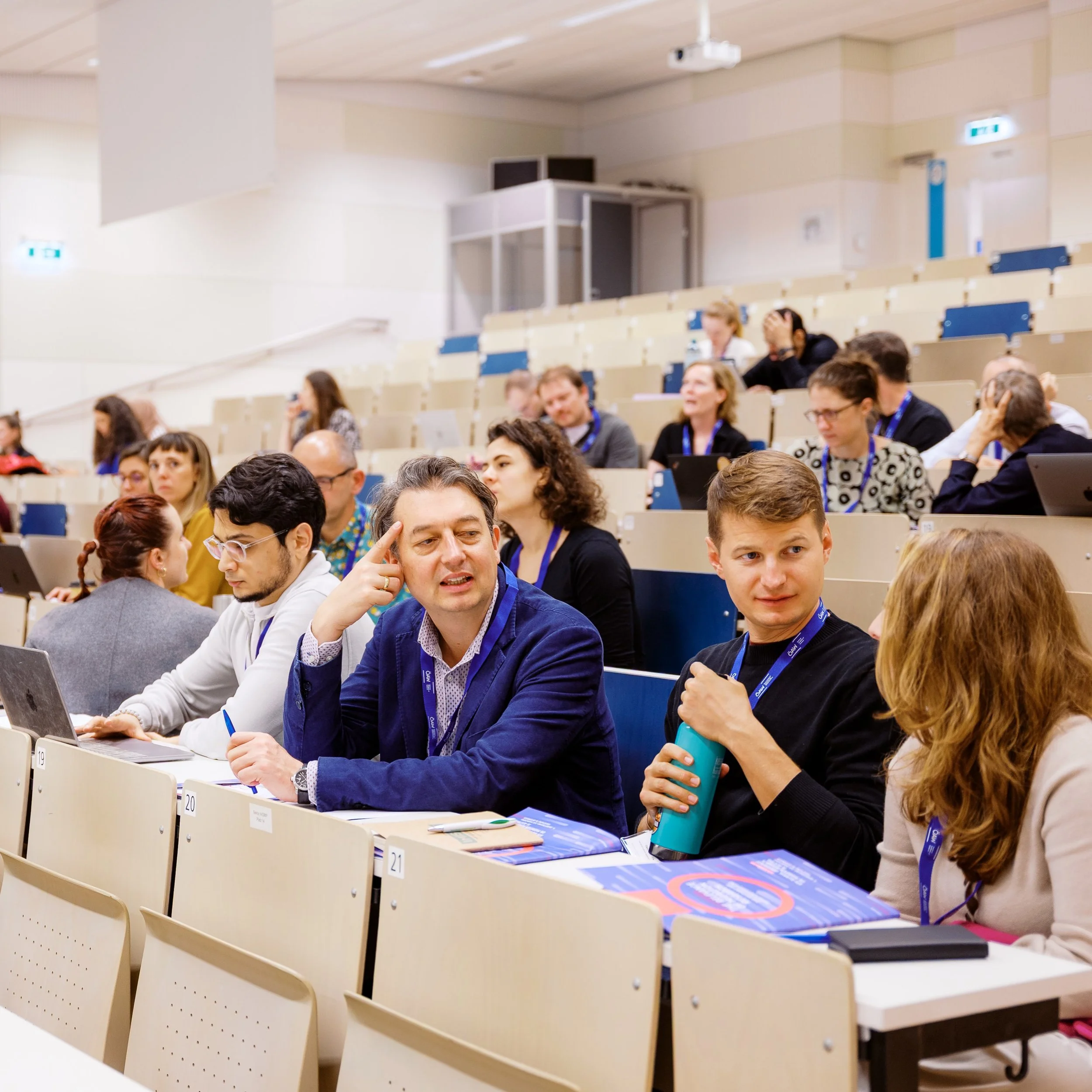 Jahrestagung zur Migrationsforschung in &Ouml;sterreich.

Drei Tage Austausch, Vortr&auml;ge und Diskussionen an der Universit&auml;t Wien.

Fotografiert f&uuml;r @univienna und @oeaw.at 

Wien.

#wien #migrationsforschung #universit&auml;twien #oeaw