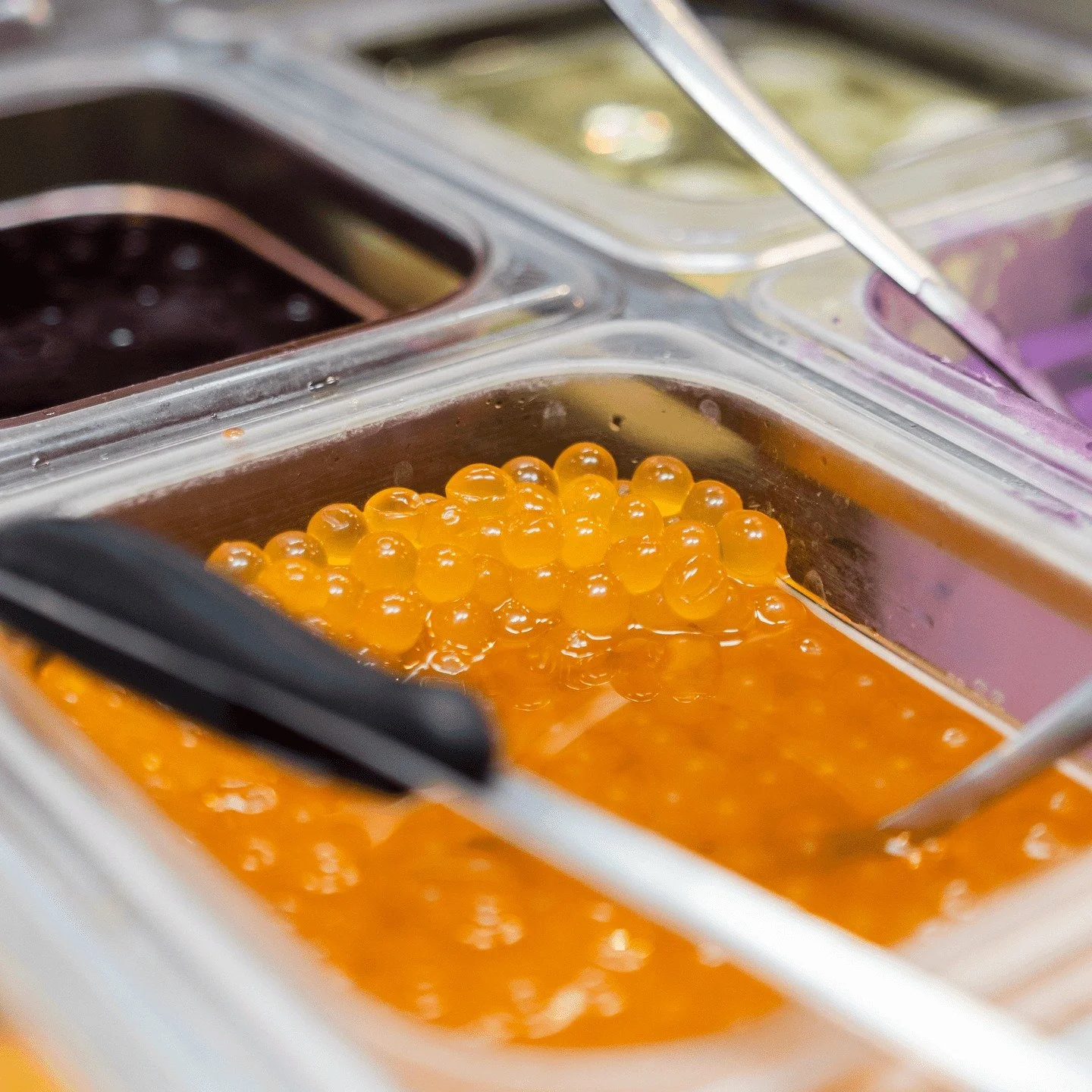 Which do you prefer? Regular boba or the popping boba pearls!? Let us know below! 

#poppingboba #boba #jellyboba #az #arizona