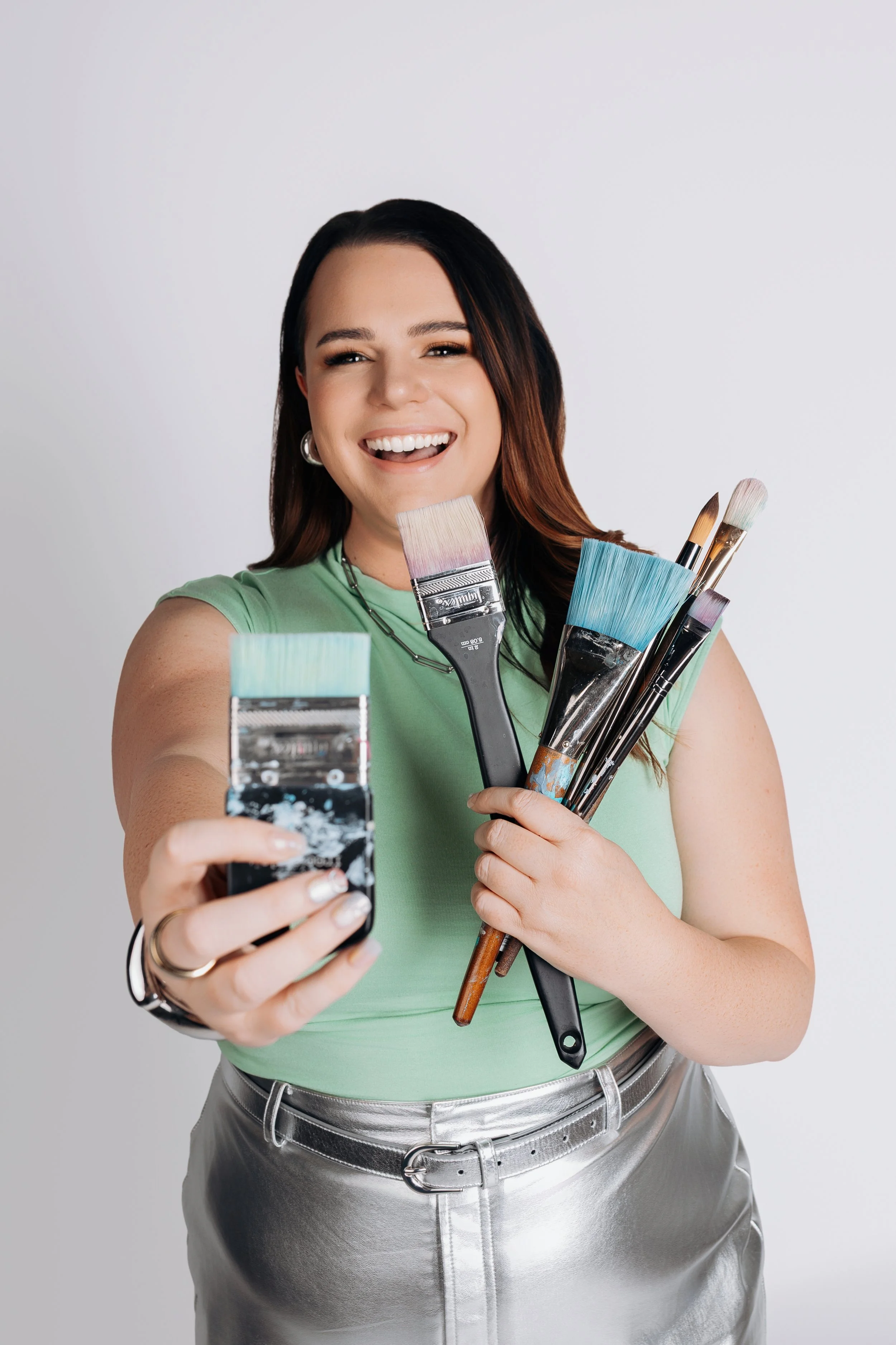 About/CV | Discover Art Now — Inspire & Connect — Ali Hall