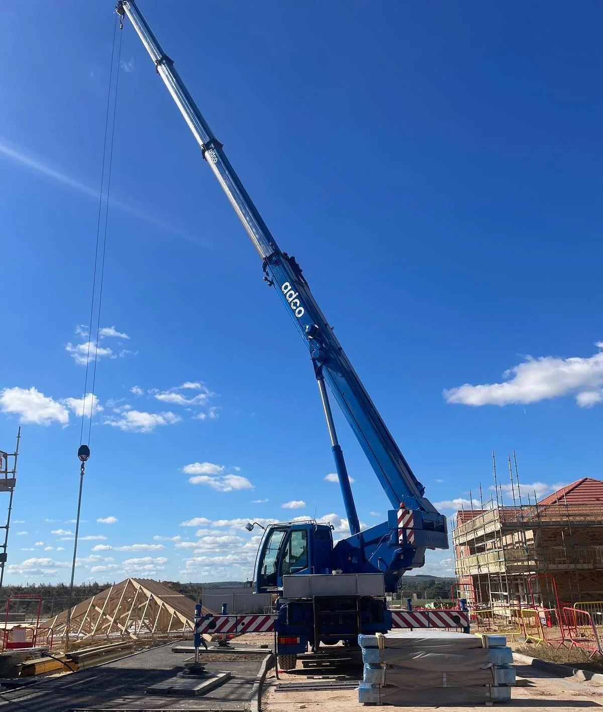 Lifting high under blue skies, another sunny day on site with Adco Crane Hire ☀️🛠️🏗️ 

Branding that stands out #AdcoCraneHire

Do you require lifting assistance? Get in touch with Adco Crane Hire our details are below! 💪🛠️ 

📞 03330 912052 
✉️ 