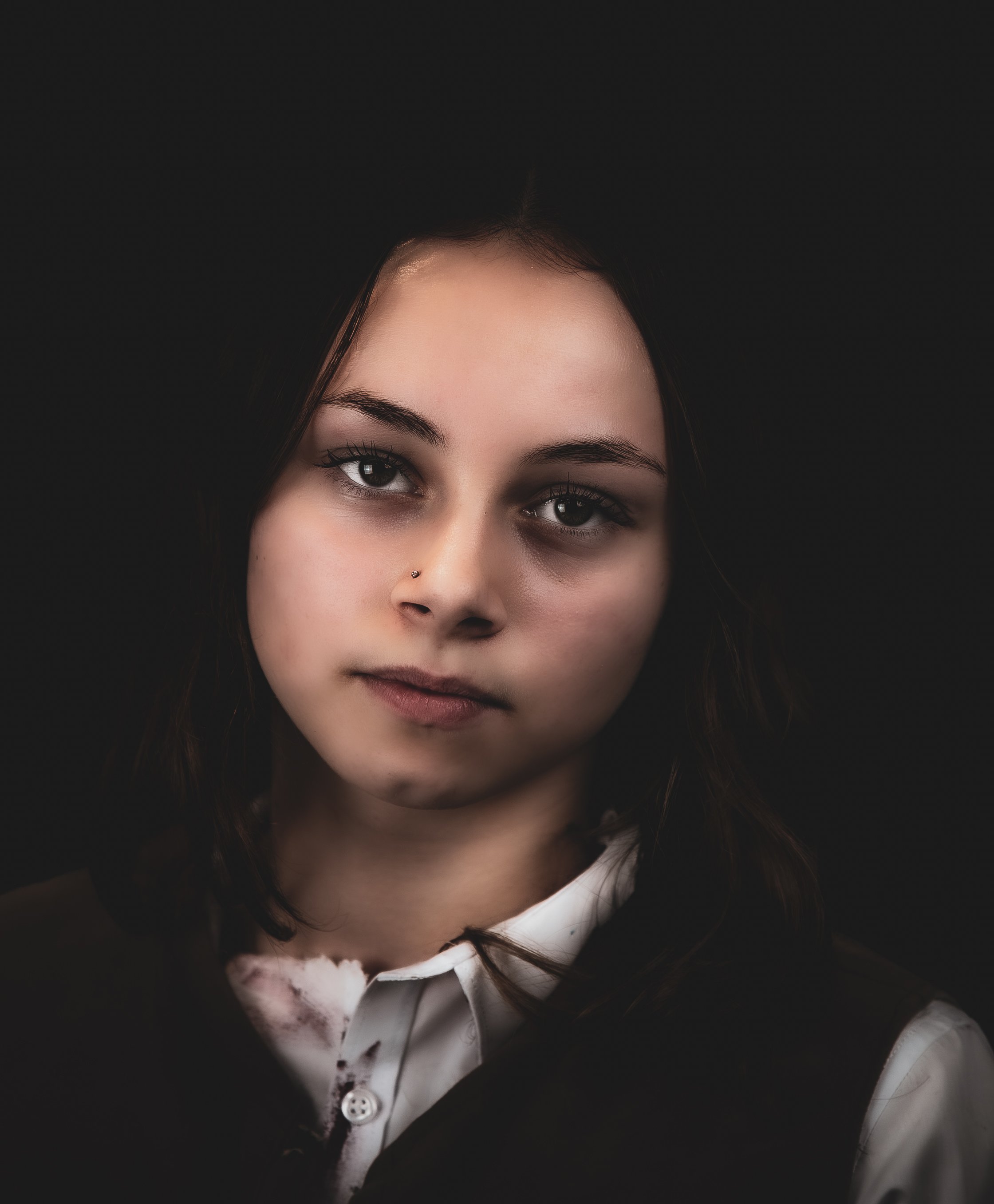 Creative Headshots for Actors and Performers: Standing Out in a Competitive Industry