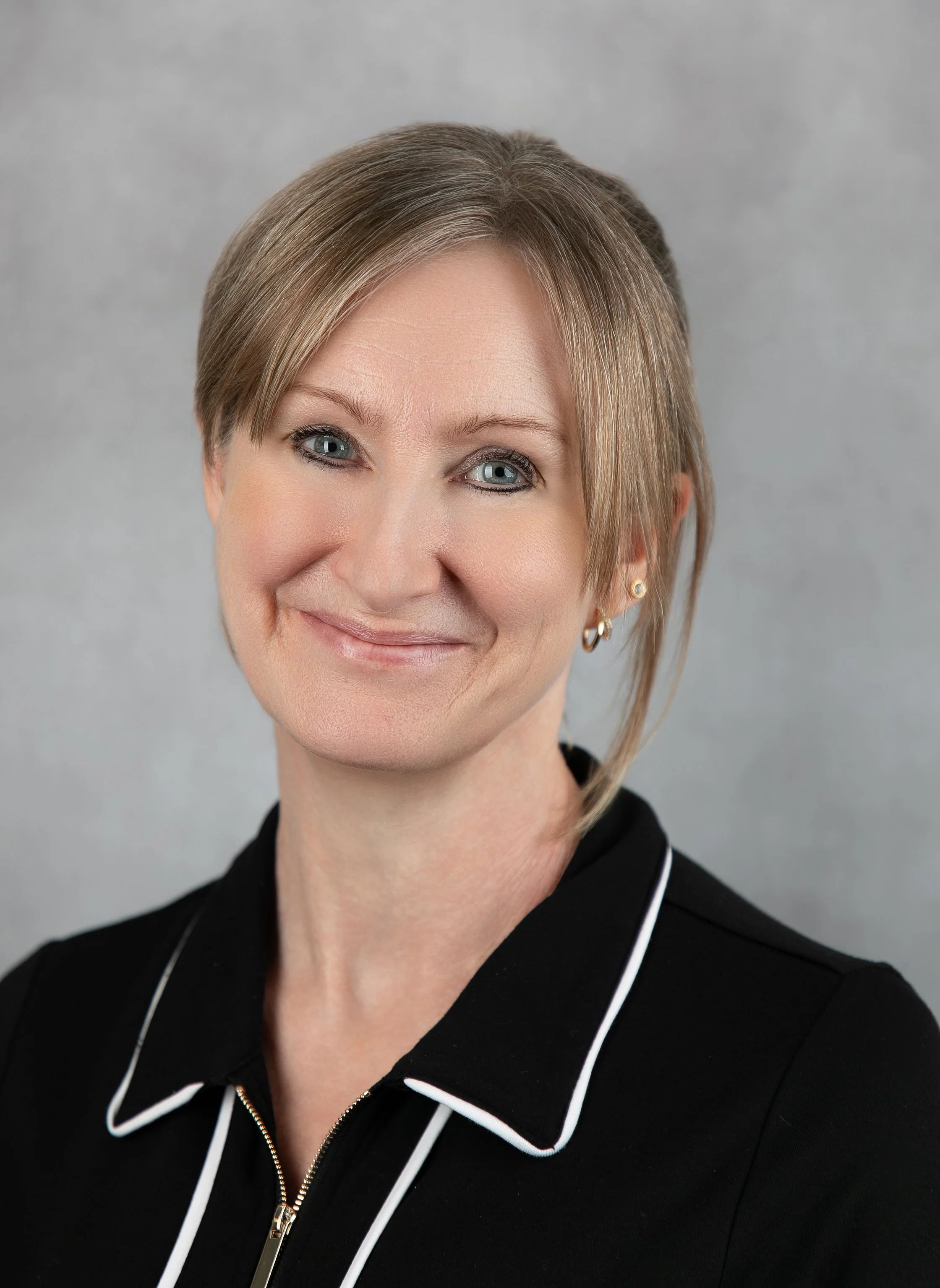 EJS - Headshots-255-2_(2).jpg