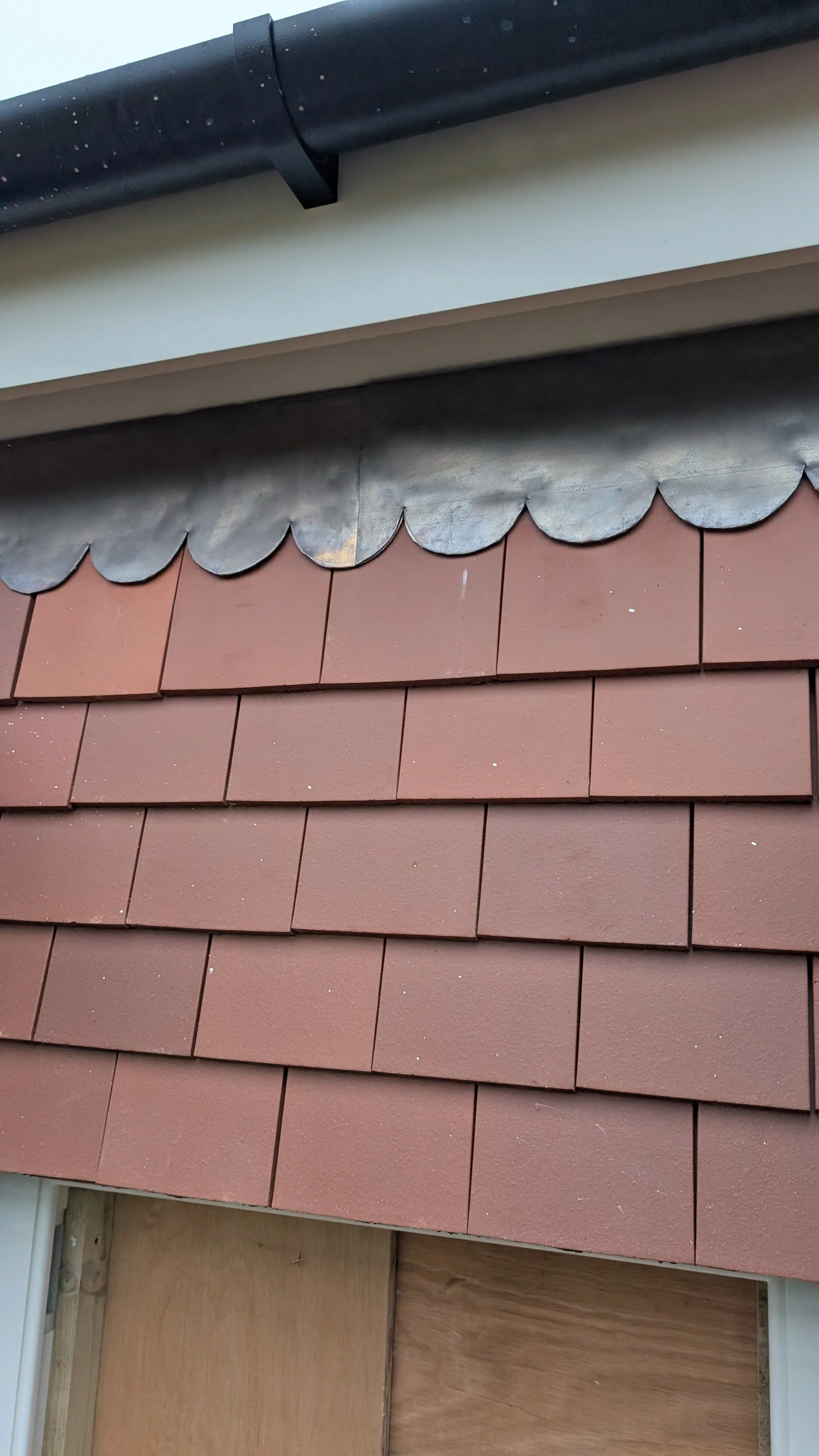 Scallop lead flashing York