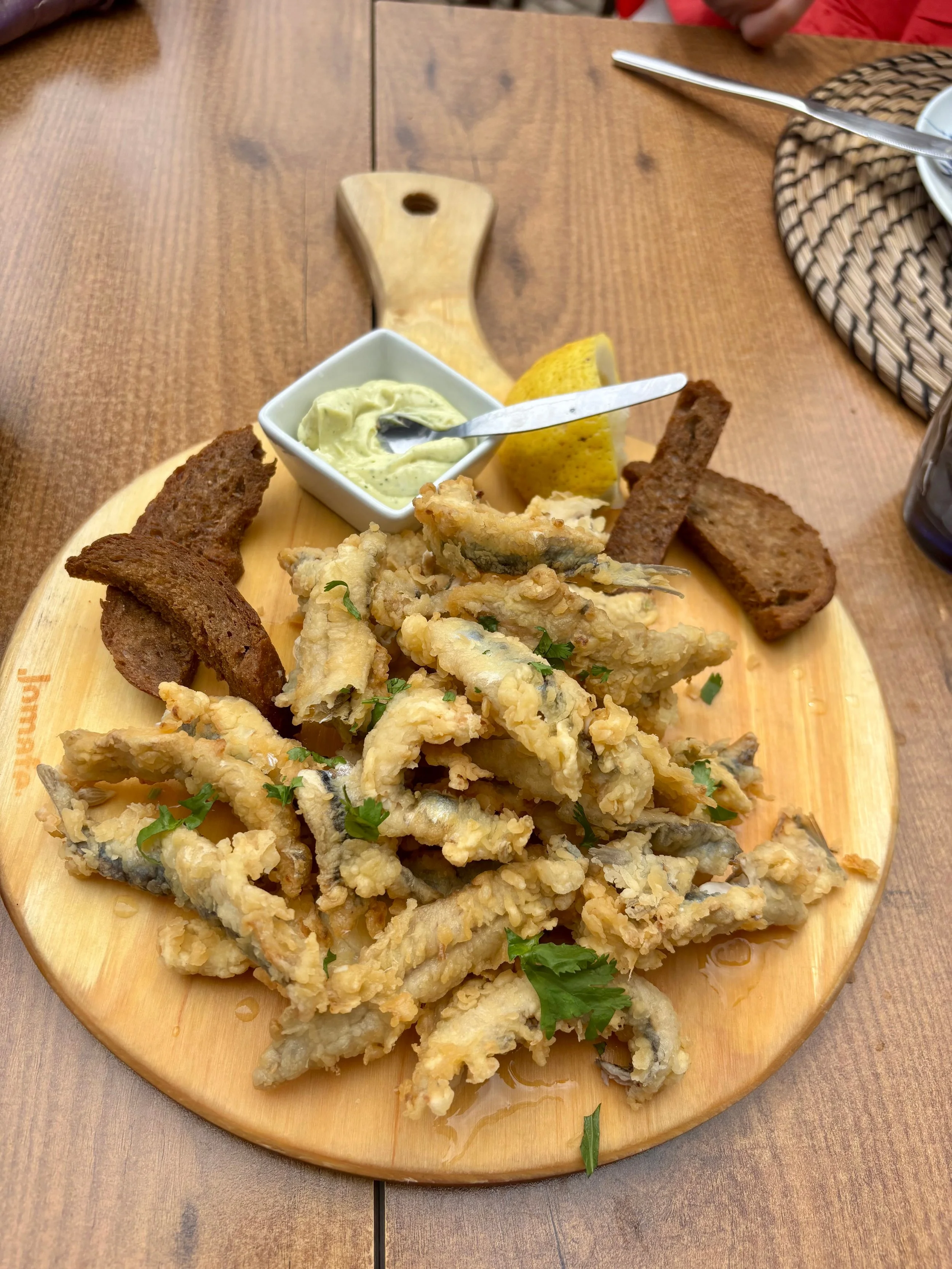 olhao tierra y mar anchovies.jpg